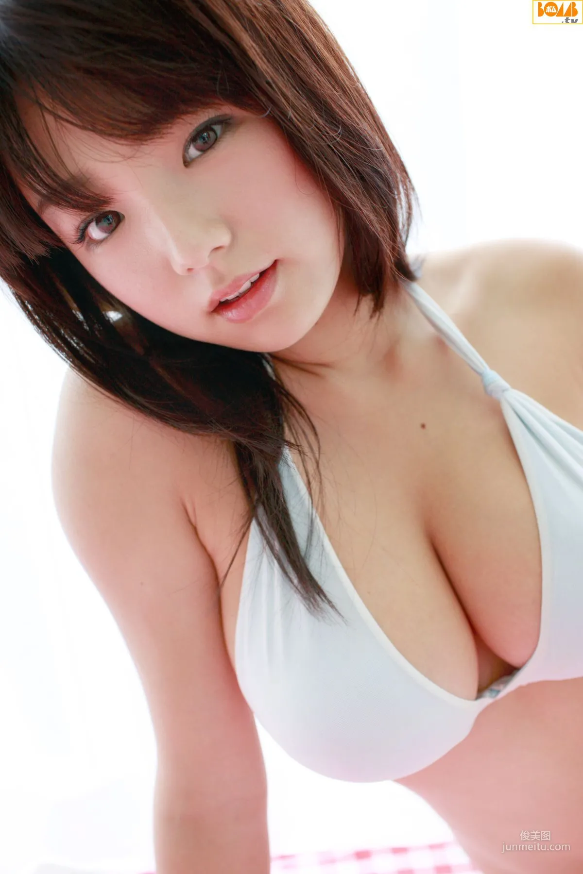 [Bomb.TV] 2010年08月刊 Ai Shinozaki 筱崎爱/篠崎愛 写真集35