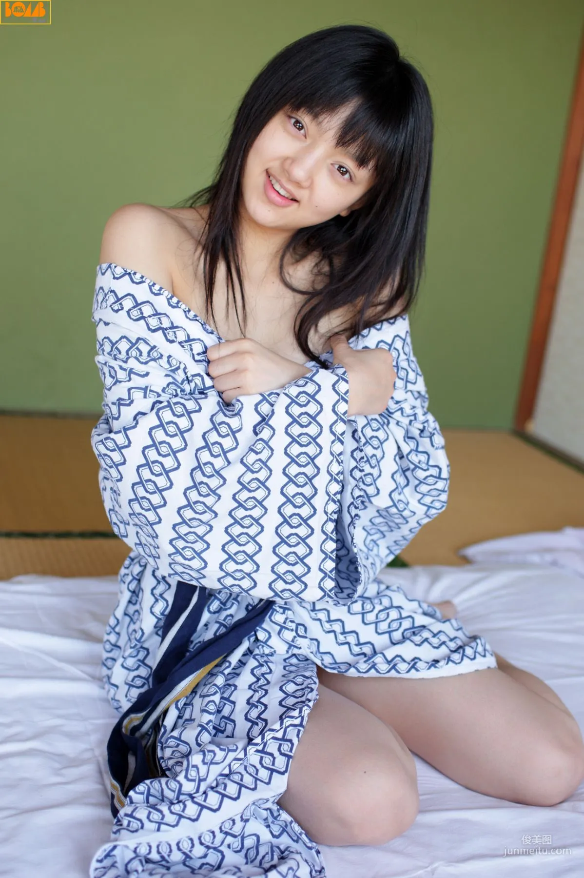 [Bomb.TV] 2007年08月刊 日美野梓 Azusa Hibino 写真集25