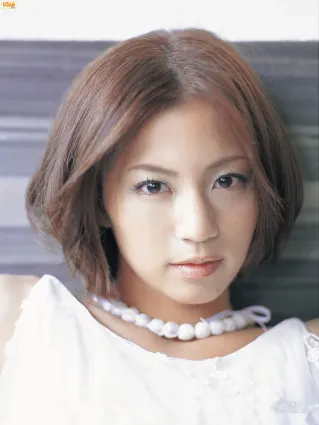[Bomb.TV] 2007年10月刊 安田美沙子 Misako Yasuda 写真集