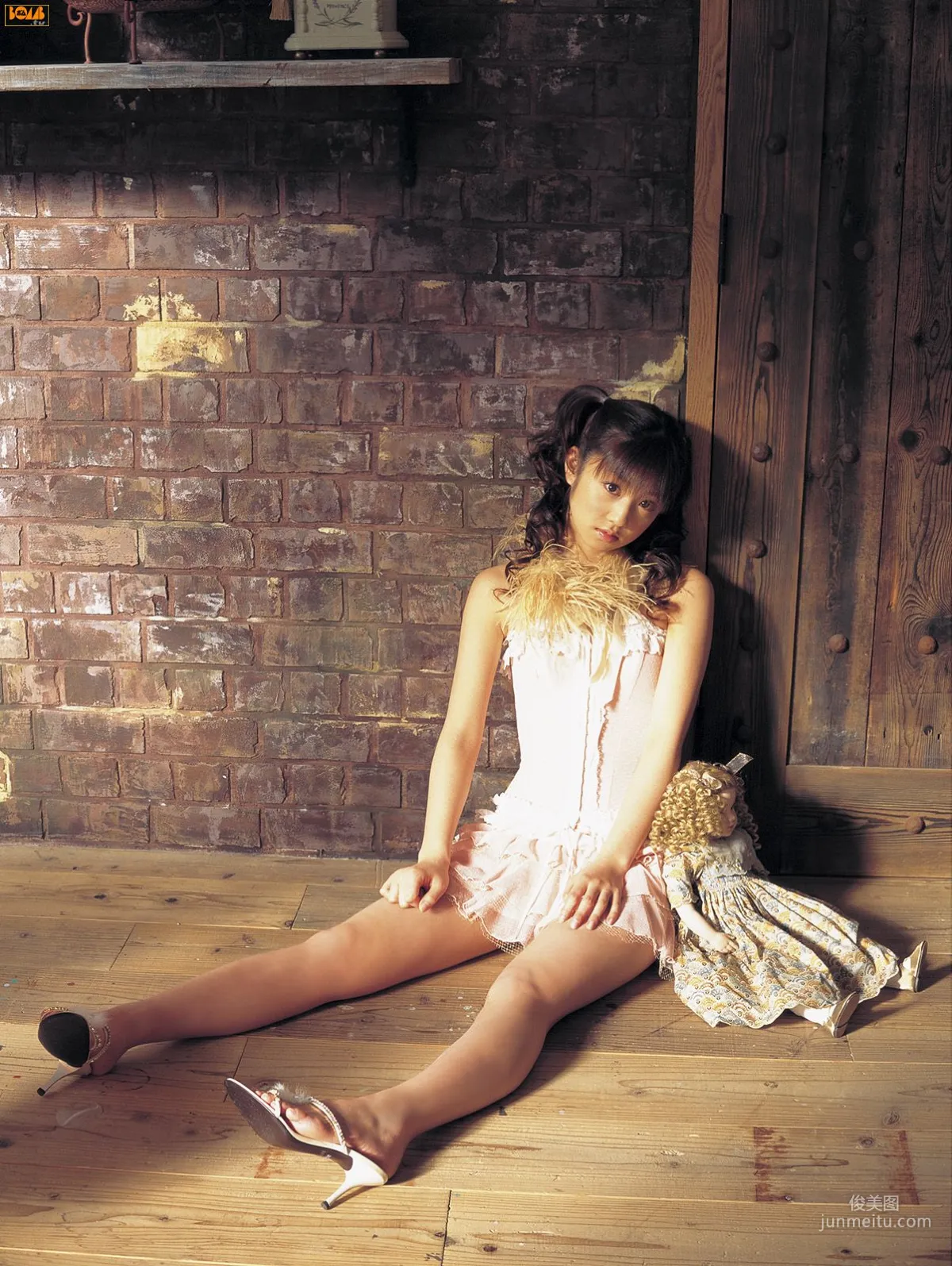 [Bomb.TV] 2006年03月刊 Yuko Ogura 小倉優子 写真集27