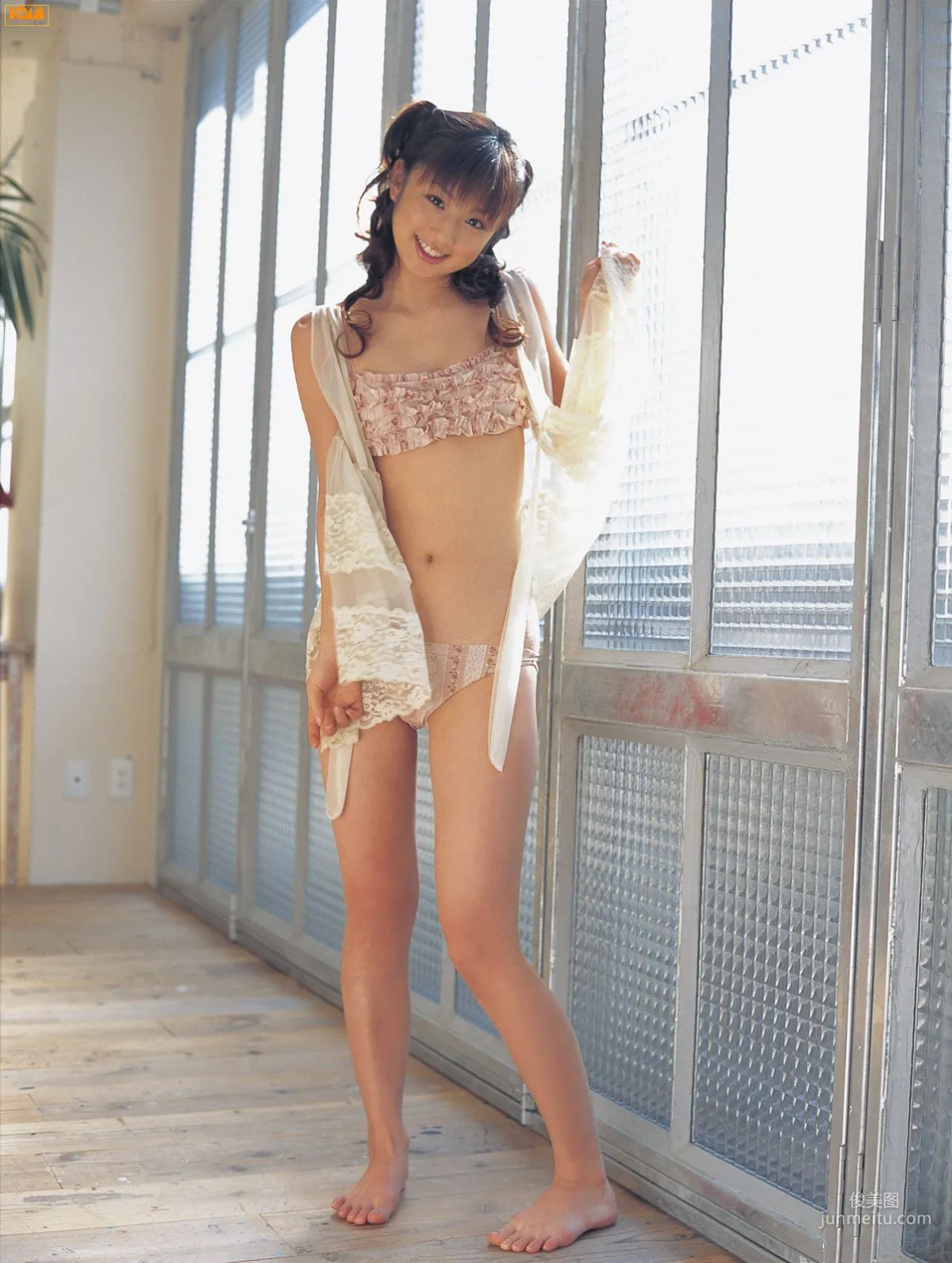 [Bomb.TV] 2006年03月刊 Yuko Ogura 小倉優子 写真集45