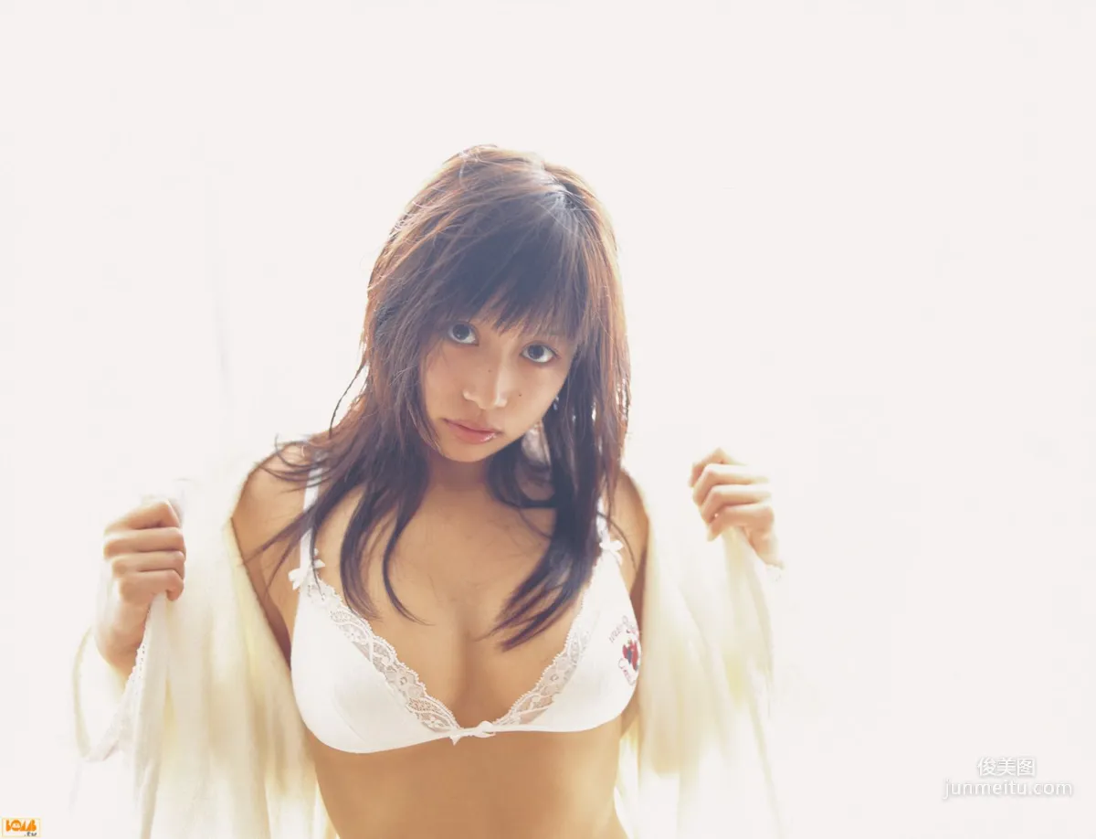 [Bomb.TV] 2005年05月刊 Natsume Sano 佐野夏芽 写真集19