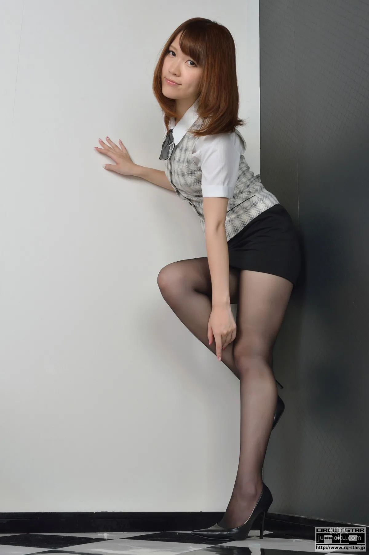 [RQ-STAR] NO.00993 Ayaka Takahashi 高橋あやか Office Lady 黑丝OL 写真集21