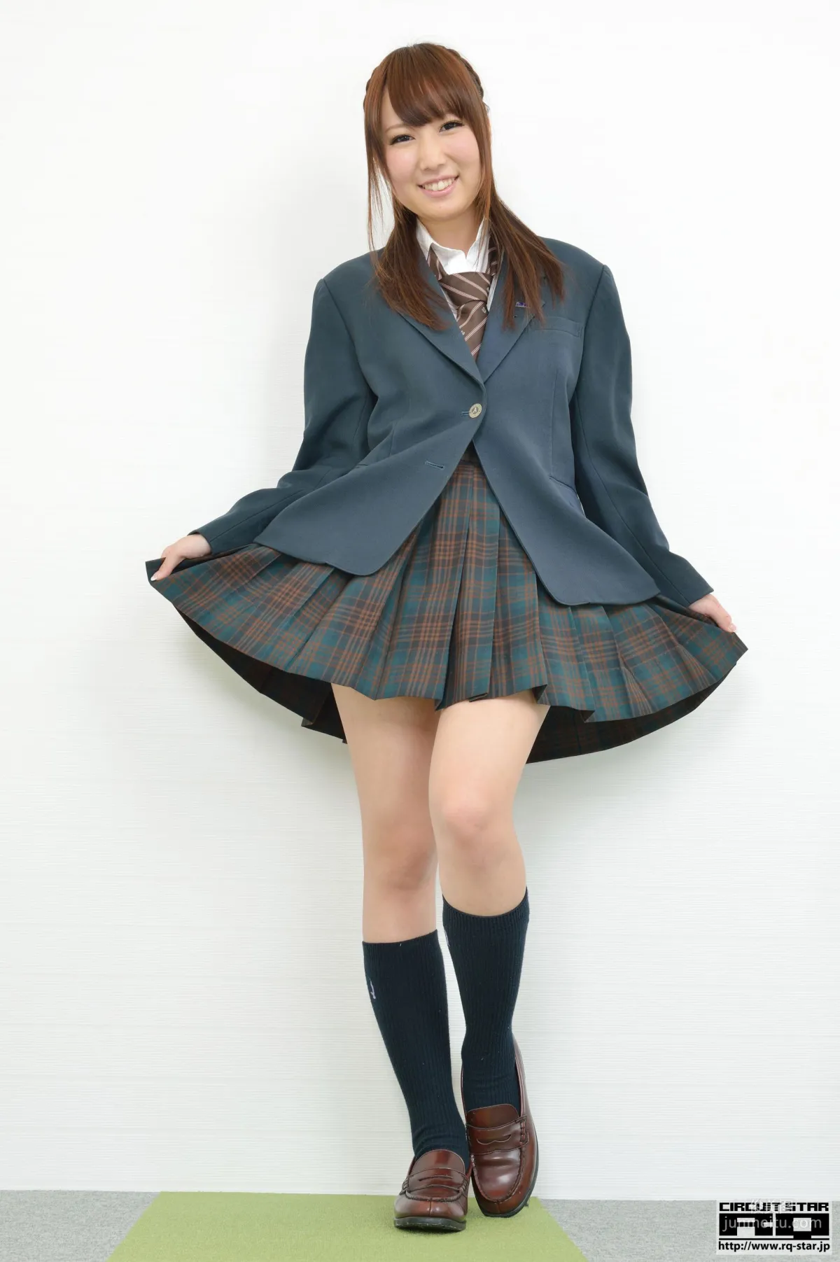 [RQ-STAR] NO.00989 Nanami Takahashi 高橋七海 School Girl 写真集4