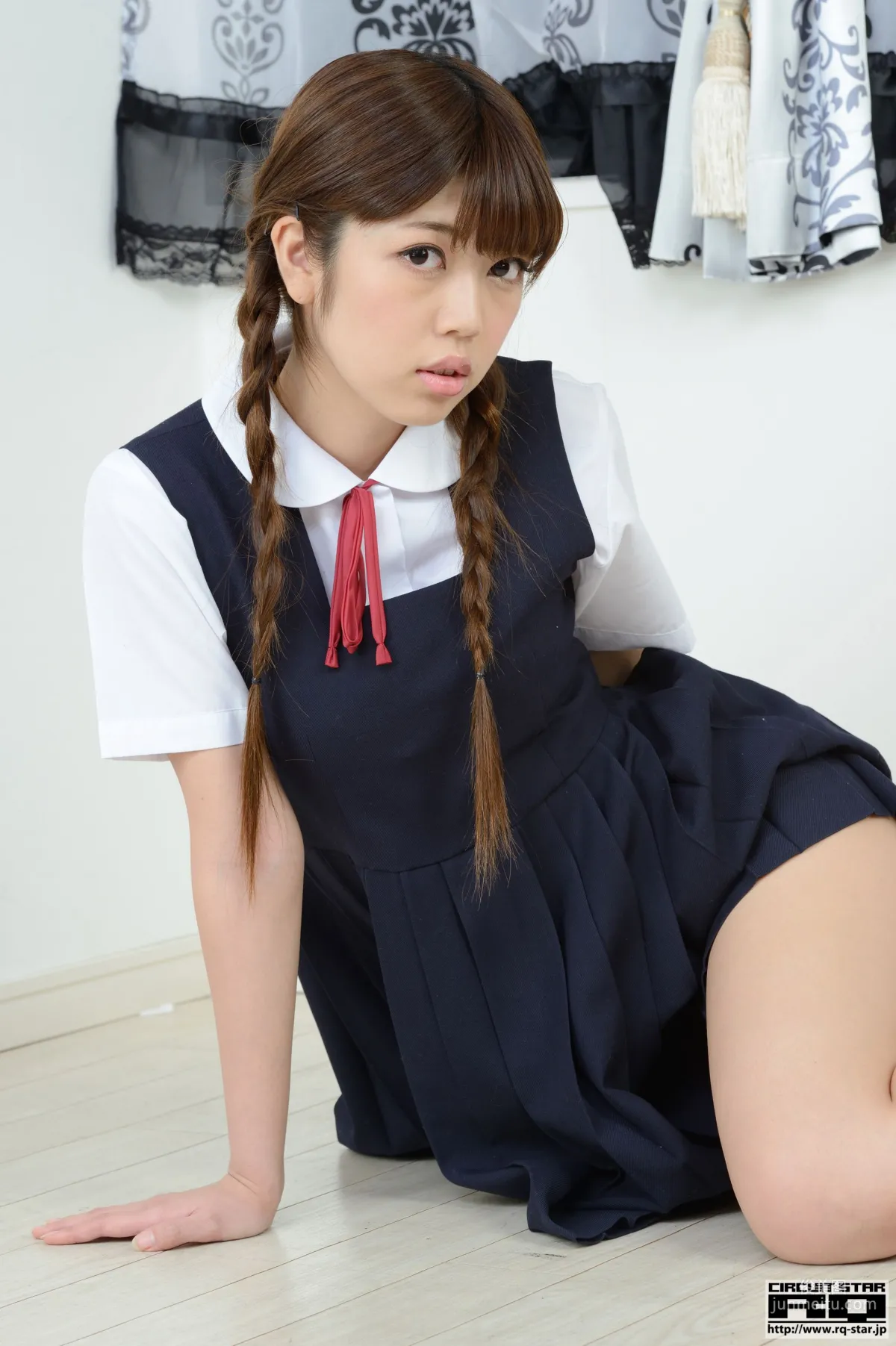 [RQ-STAR] NO.00912 Chitose Shinjyo 新庄千歳 School Girl 校服 写真集72