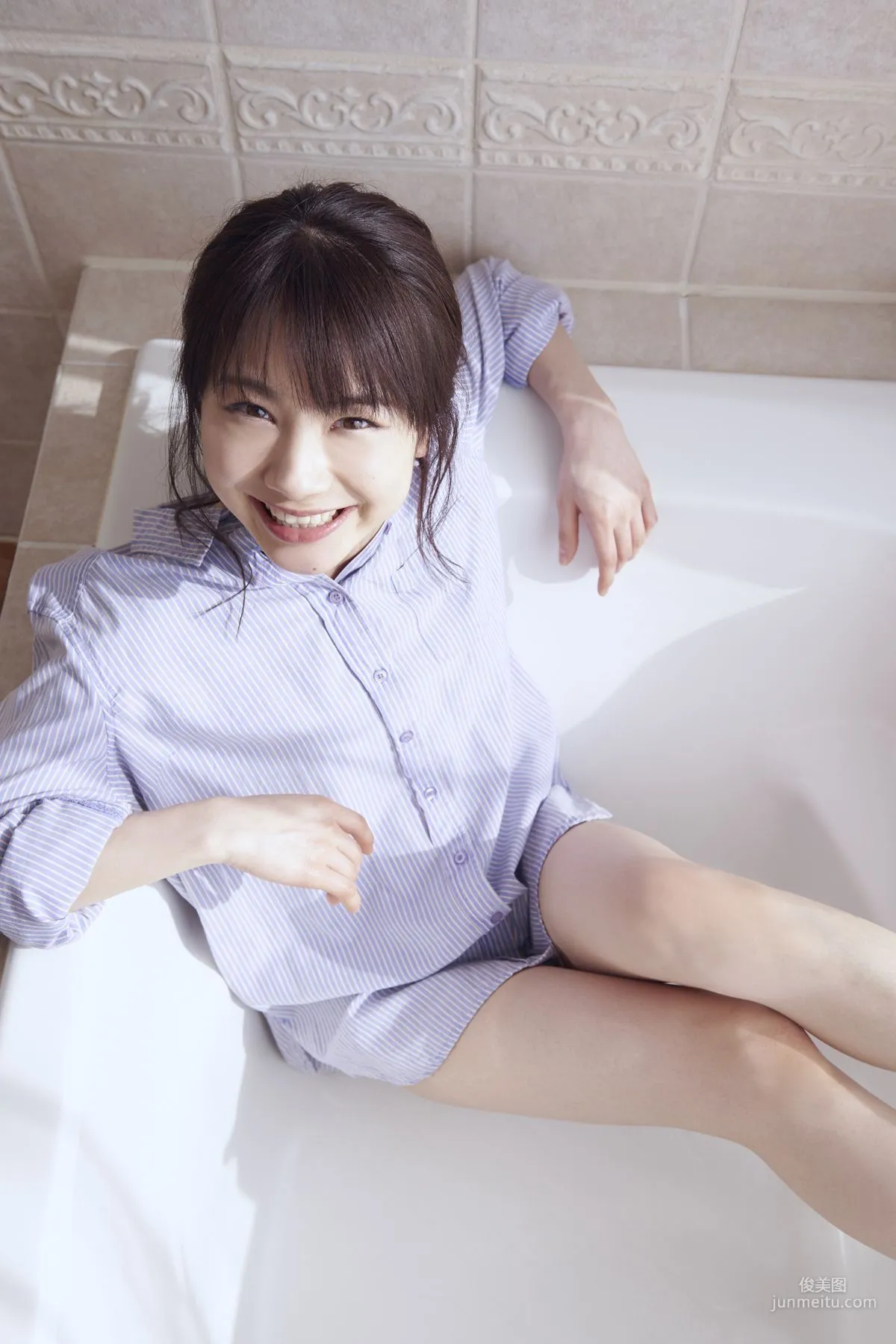 石田亜佑美 Ishida Ayumi [Hello! Project Digital Books] Vol.149 写真集88