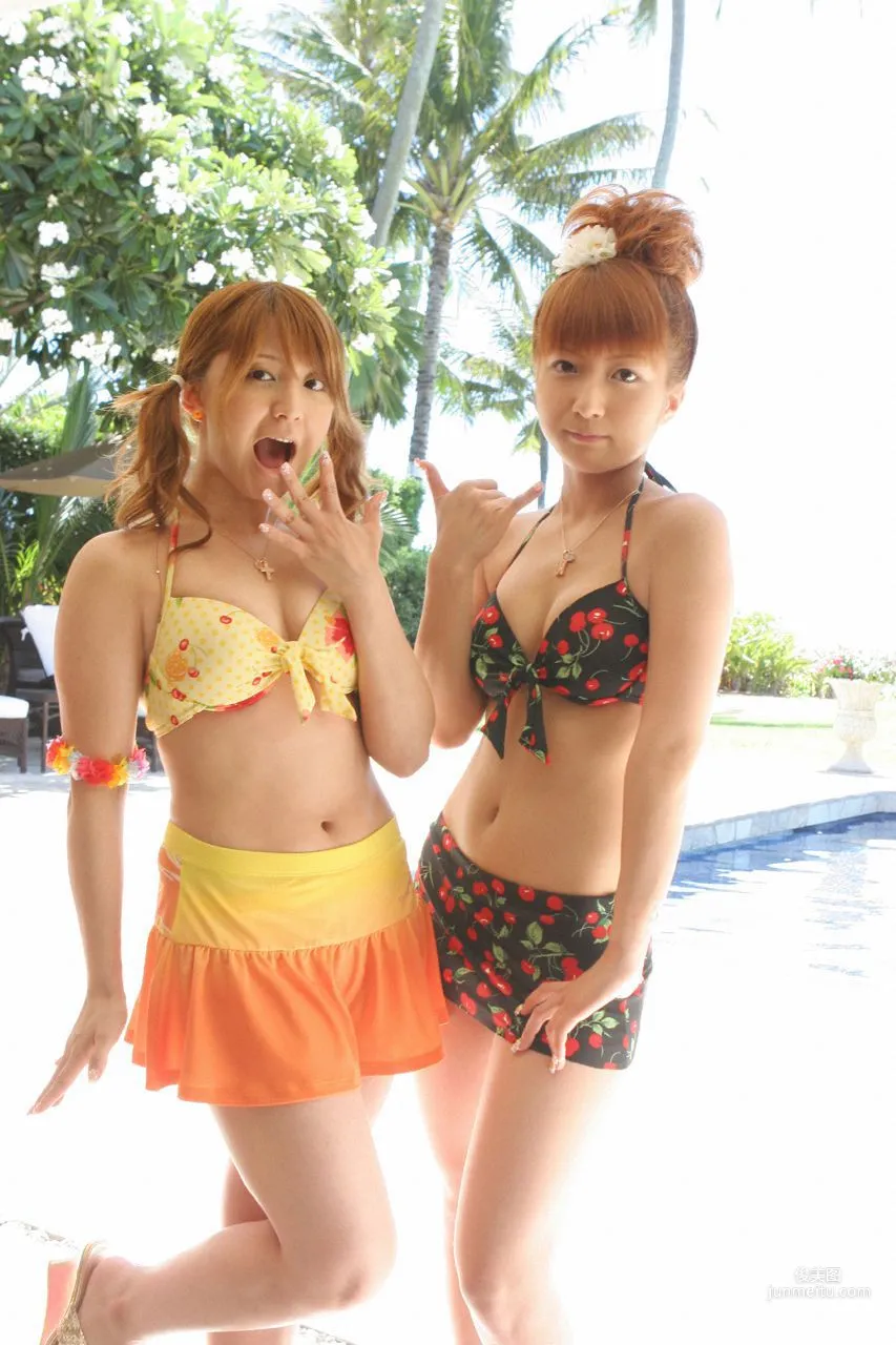 矢口真里、辻希美 [Hello! Project Digital Books] 写真集79