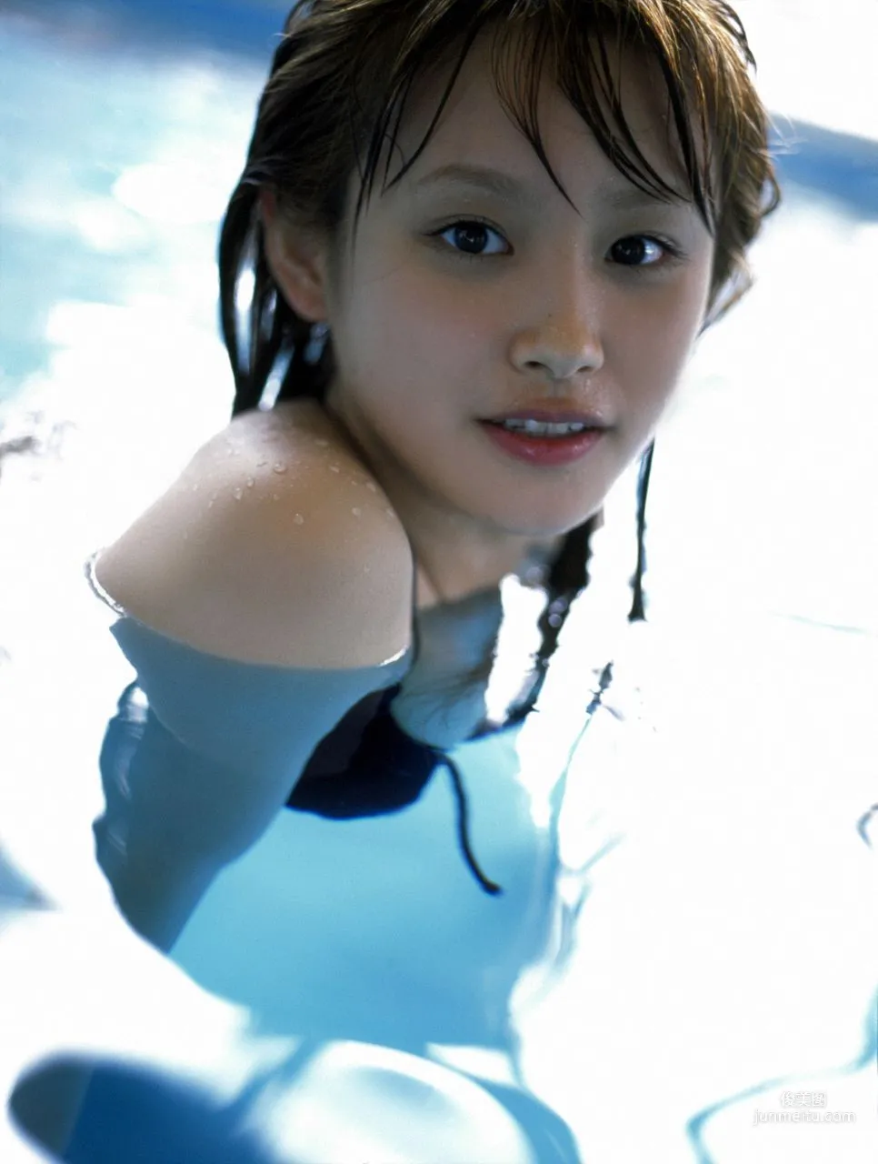 Ai Takahashi 高橋愛 [Hello! Project Digital Books] Vol.16 写真集72