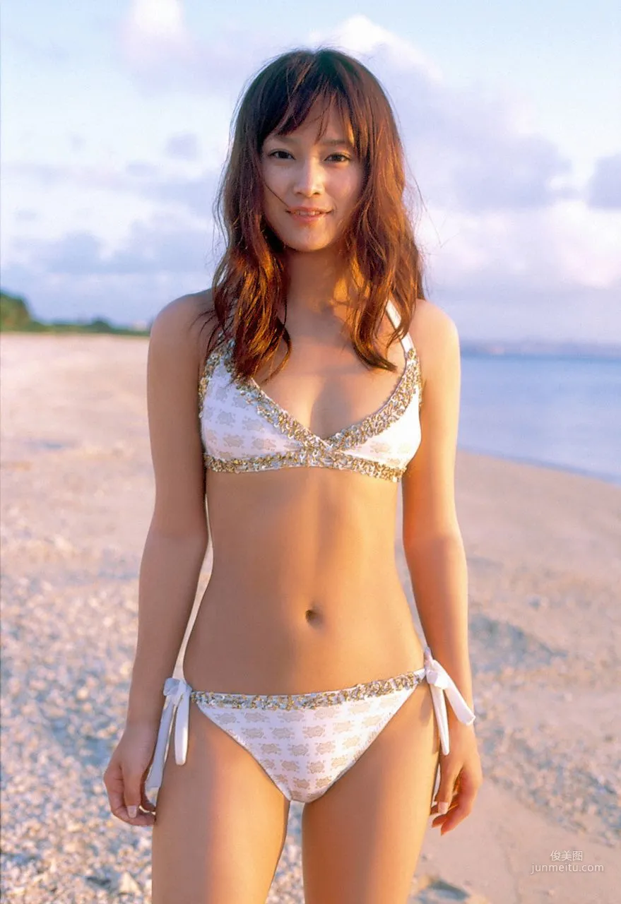 Eri Kamei 亀井絵里 [Hello! Project Digital Books] Vol.65 写真集81