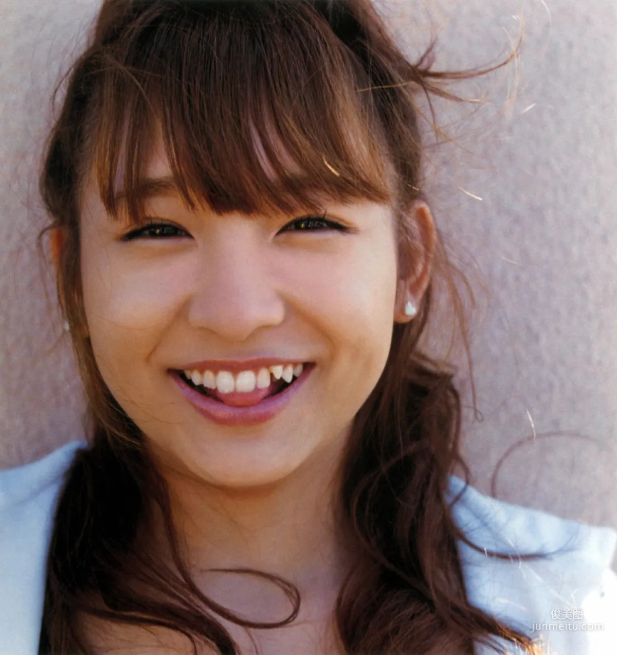 加护亚依、辻希美 [Hello! Project Digital Books] Vol.10 写真集40