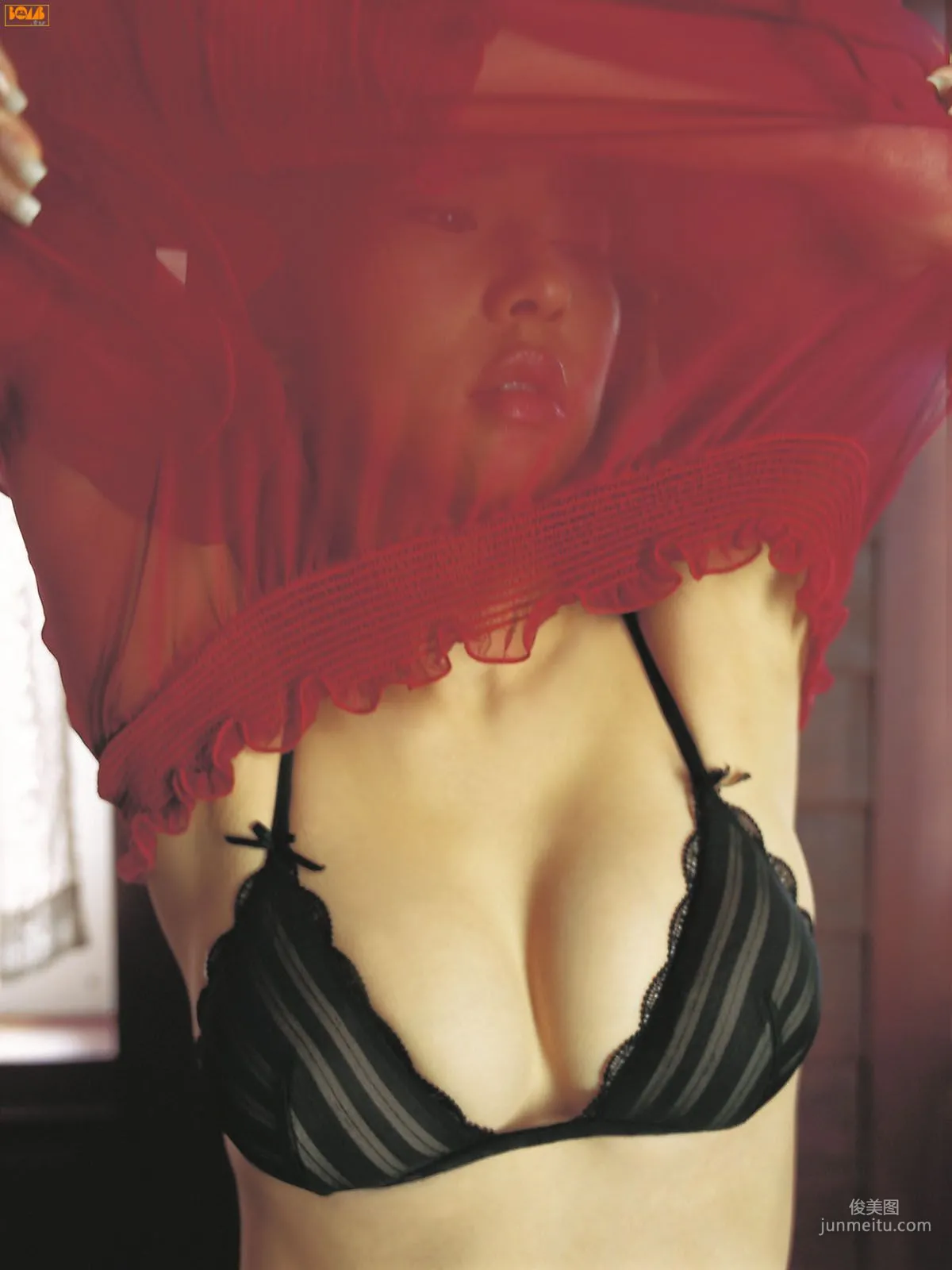 [Bomb.TV] 2007年06月刊 Ayano Washizu 鷲巣あやの 写真集28