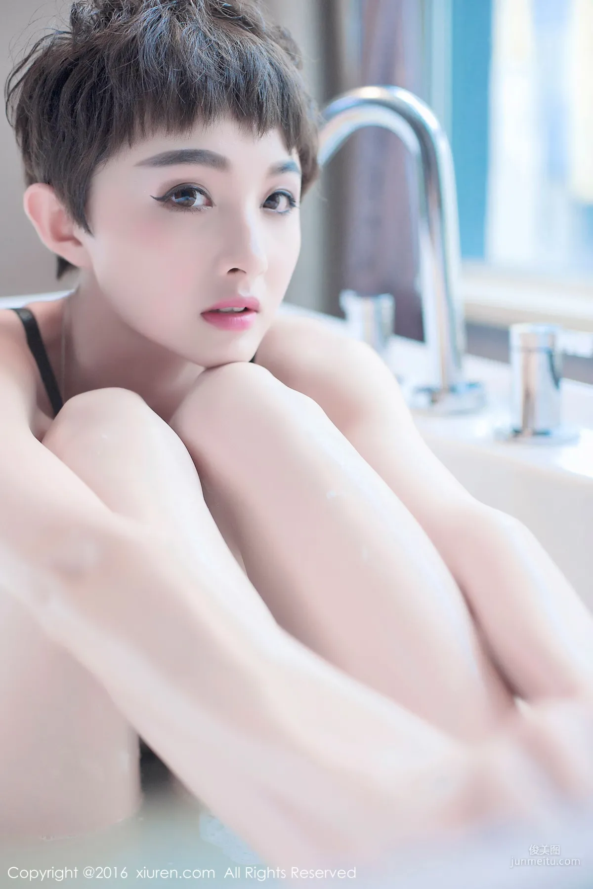 baby_kiki《真实美女空姐的休闲时光》 [秀人网XiuRen] No.657 写真集33