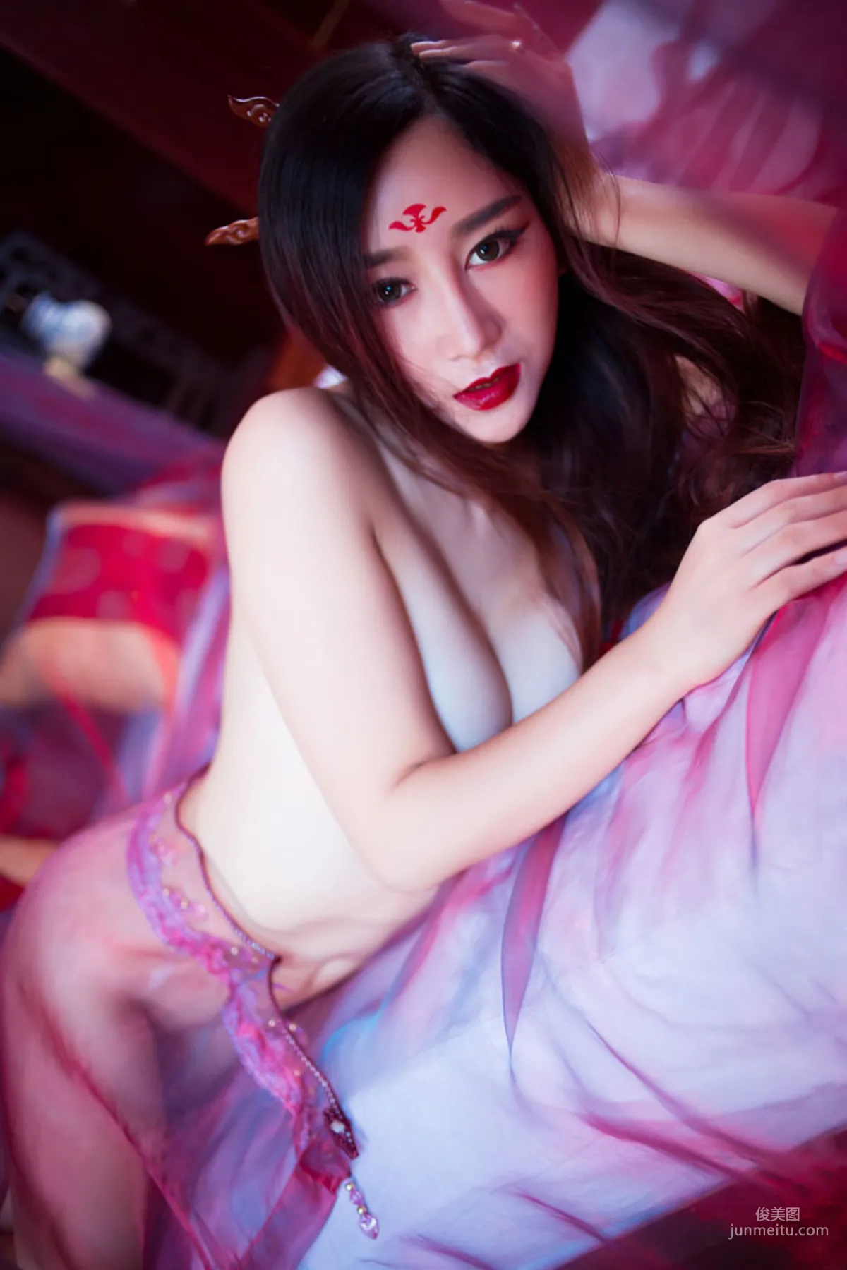 邹晶晶《花千骨 ▪ 魔化》COS [秀人网XiuRen] No.382 写真集42