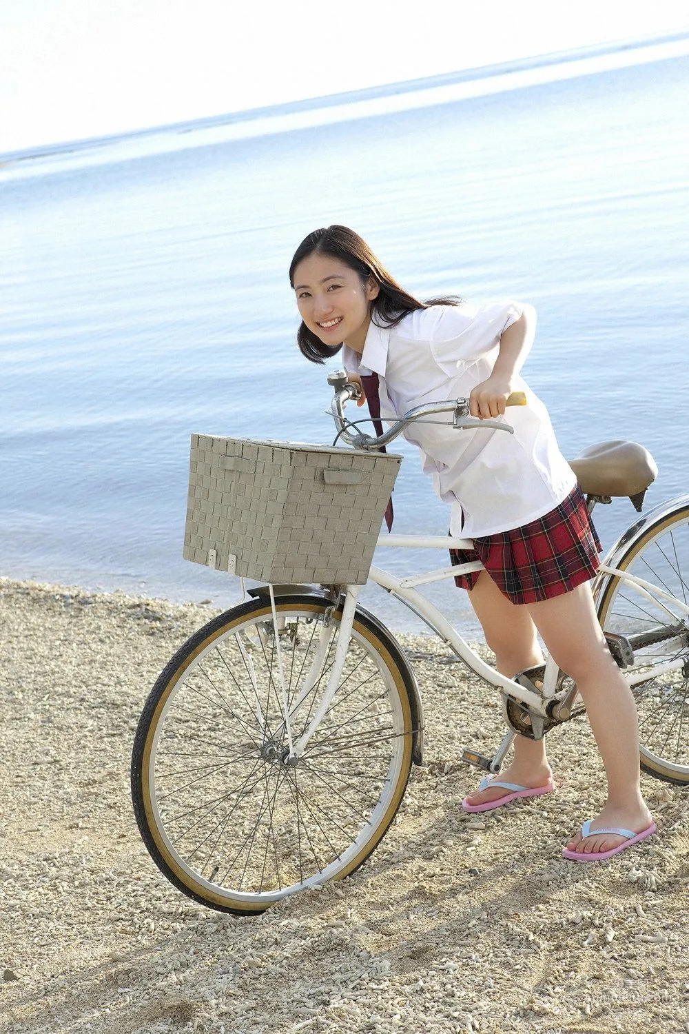 Saaya 紗綾《イチドダケ16回目の夏物語》写真集 [YS Web] Vol.37418