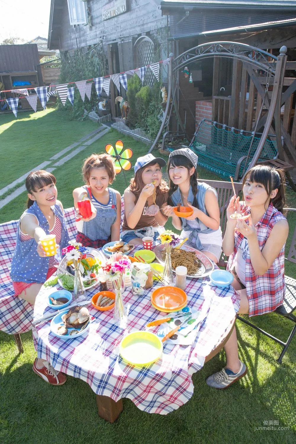 ℃-ute《終わらない夏》写真集 [YS Web] Vol.5818