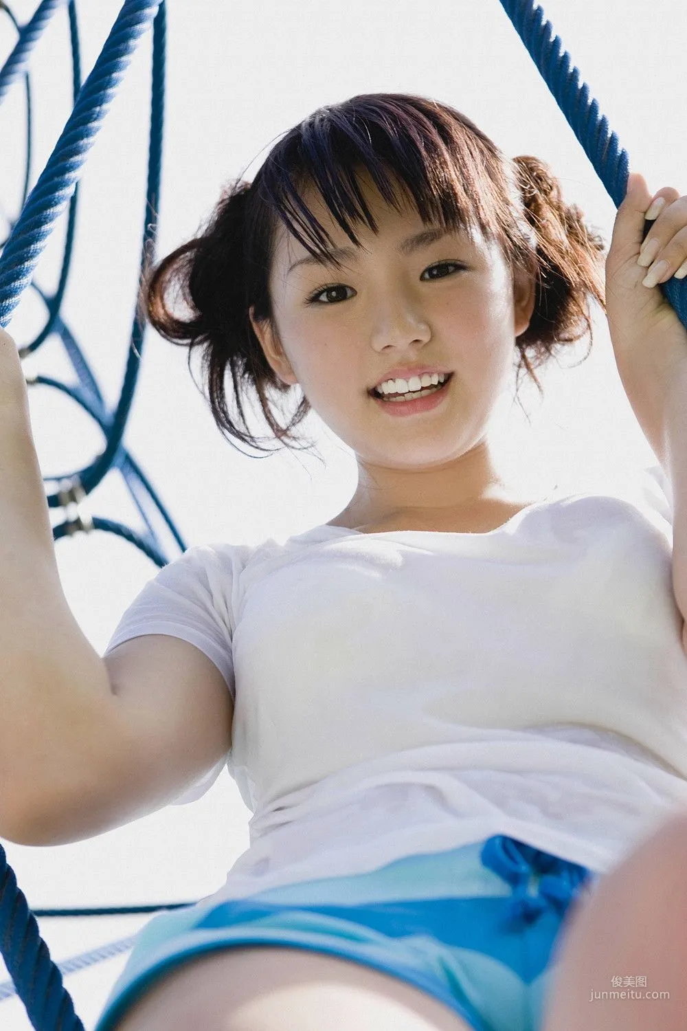 篠崎愛《Good Love》写真集 [YS Web] Vol.33549