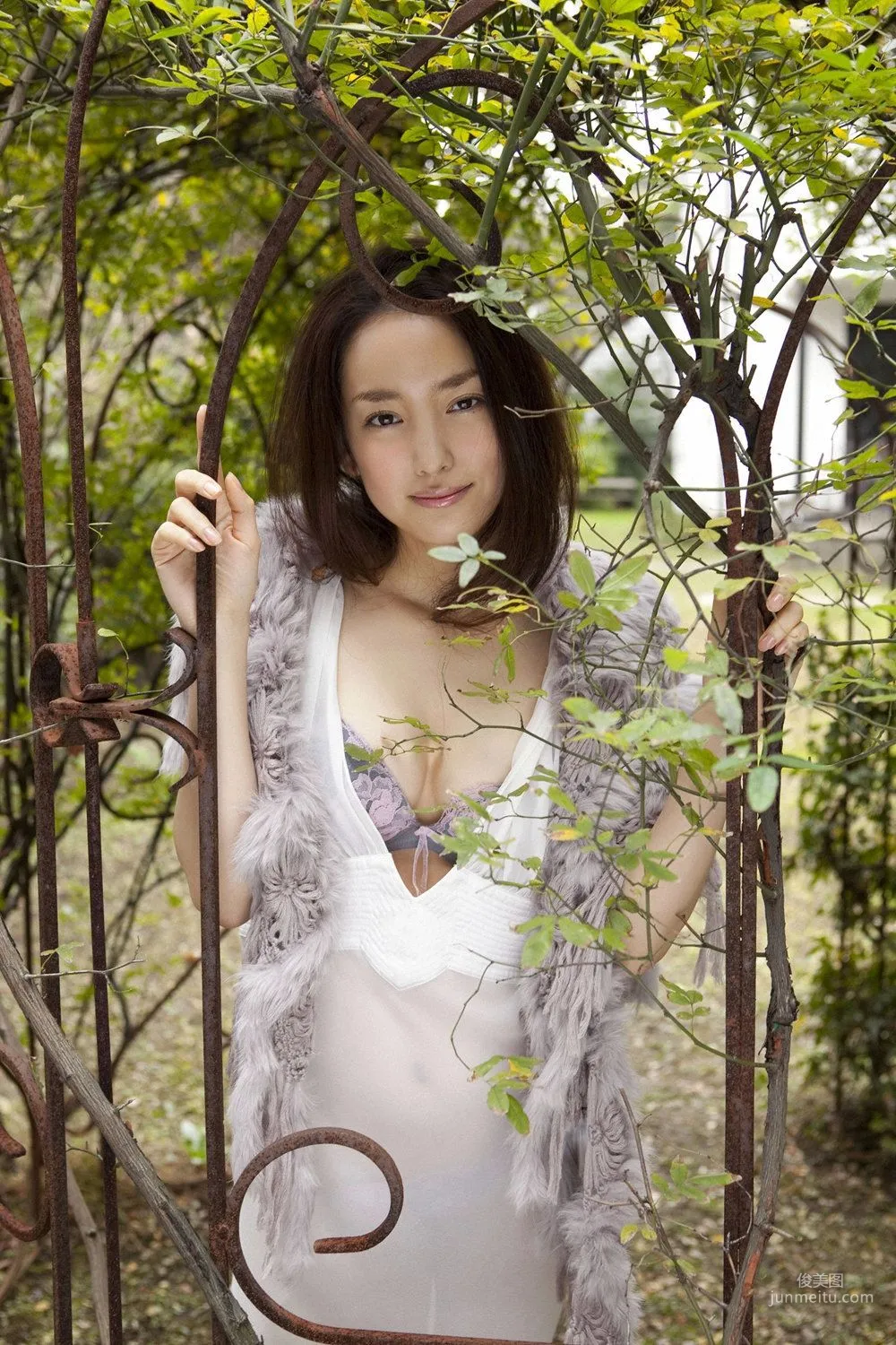 [YS Web] Vol.295 Natsuko Nagaike 永池南津子 写真集39