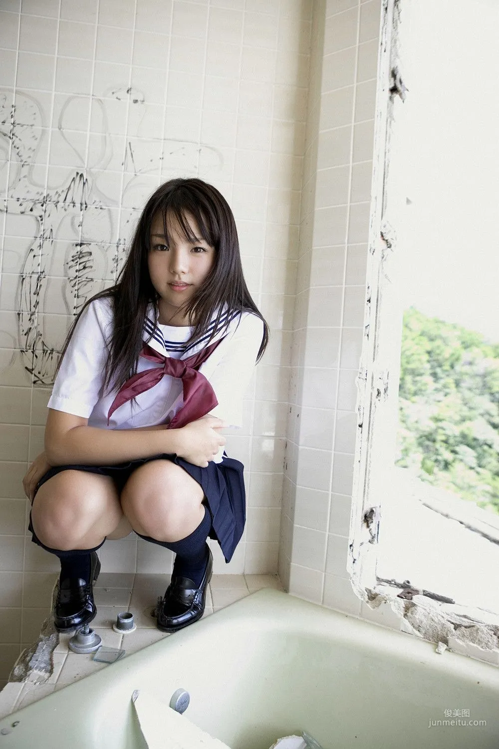 篠崎愛《Good Love》写真集 [YS Web] Vol.33536