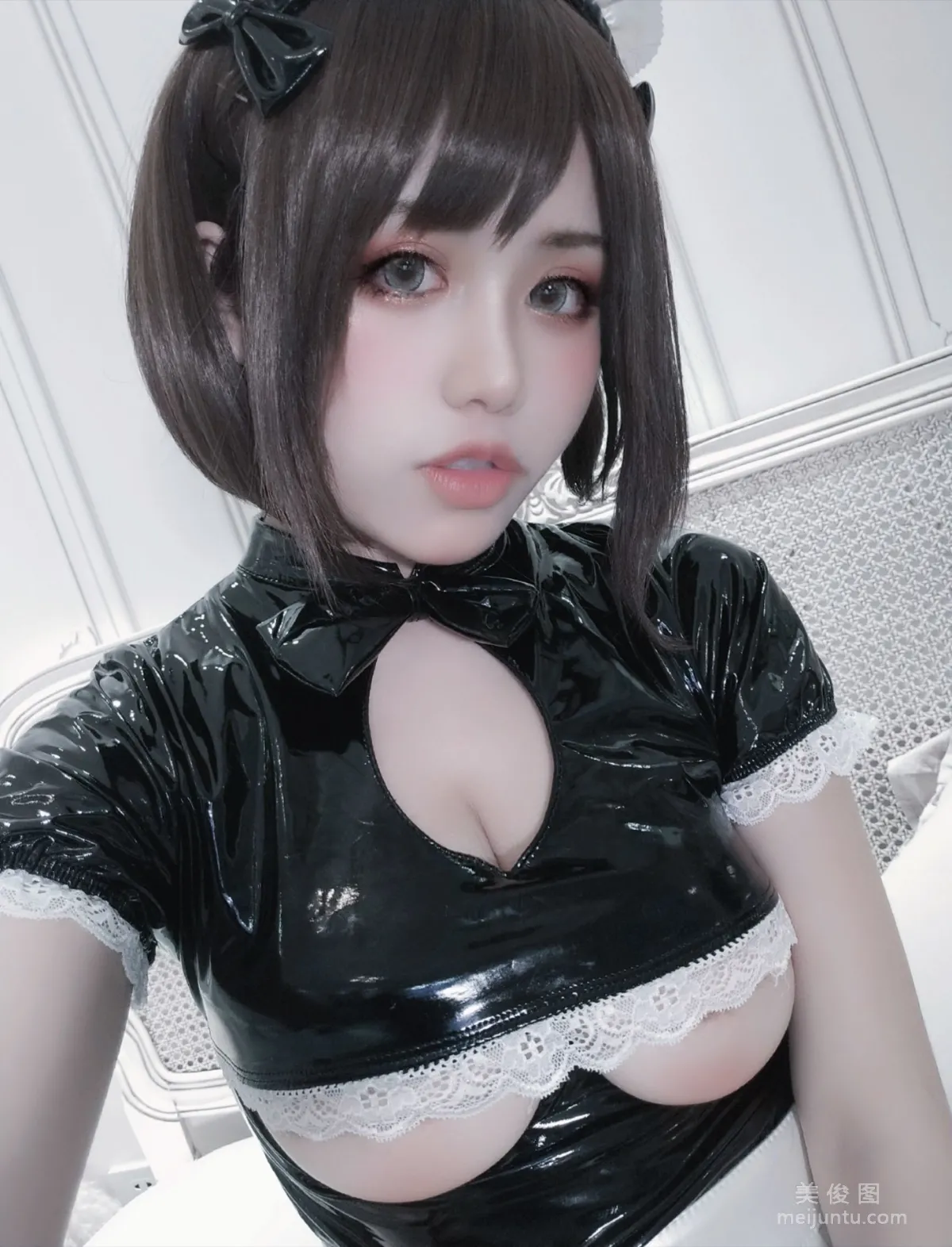 [美女Coser] 一笑芳香沁 《早餐奶》 写真集13