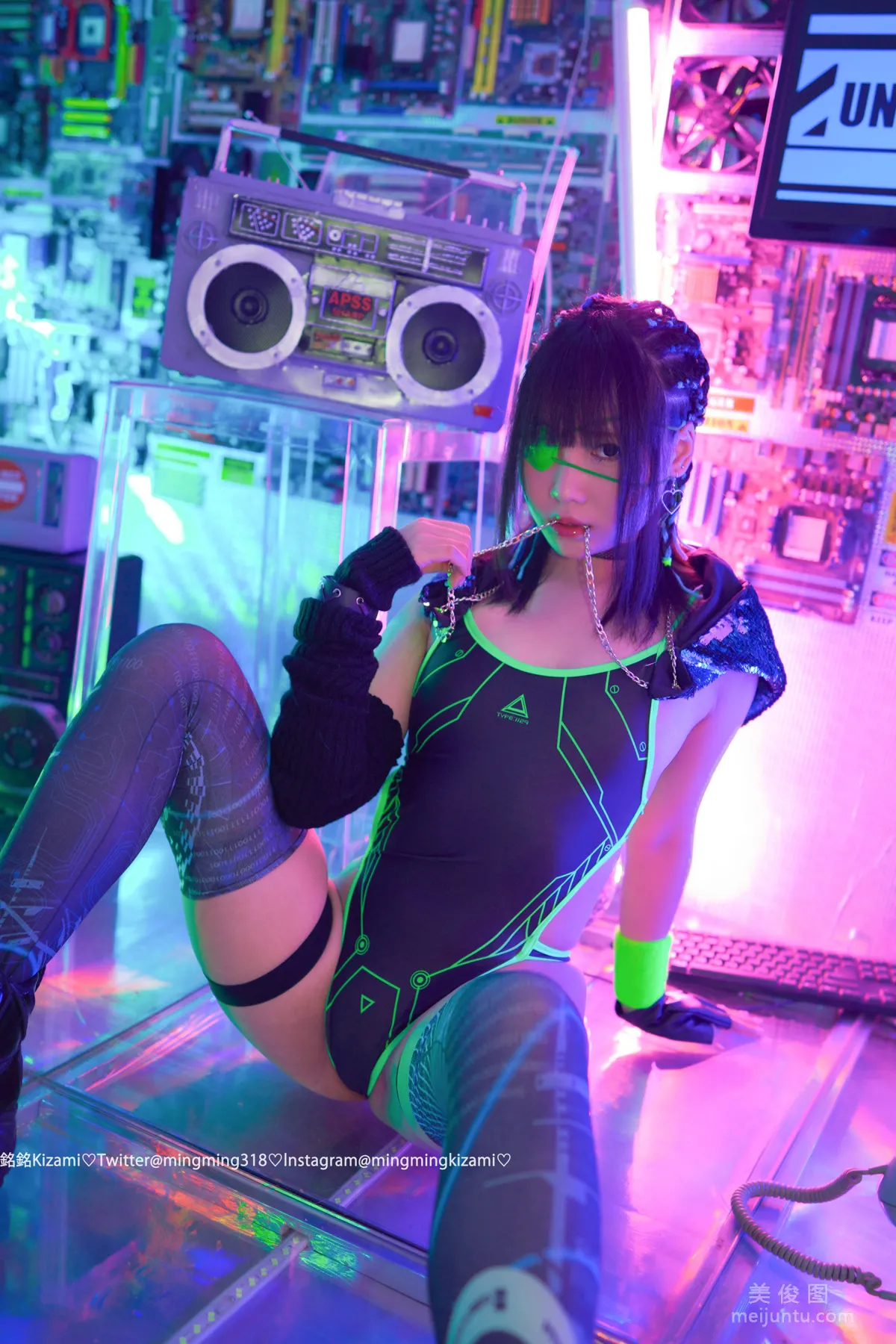 [网红Coser] 銘銘Kizami 《自撮りVol.04》 写真集74