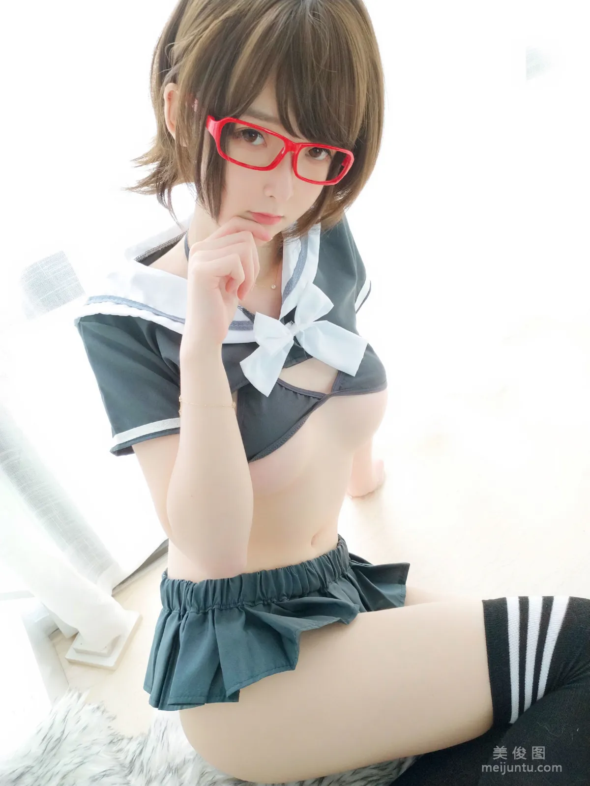 [网红Coser] 一小央泽 《早安学妹》 写真集34