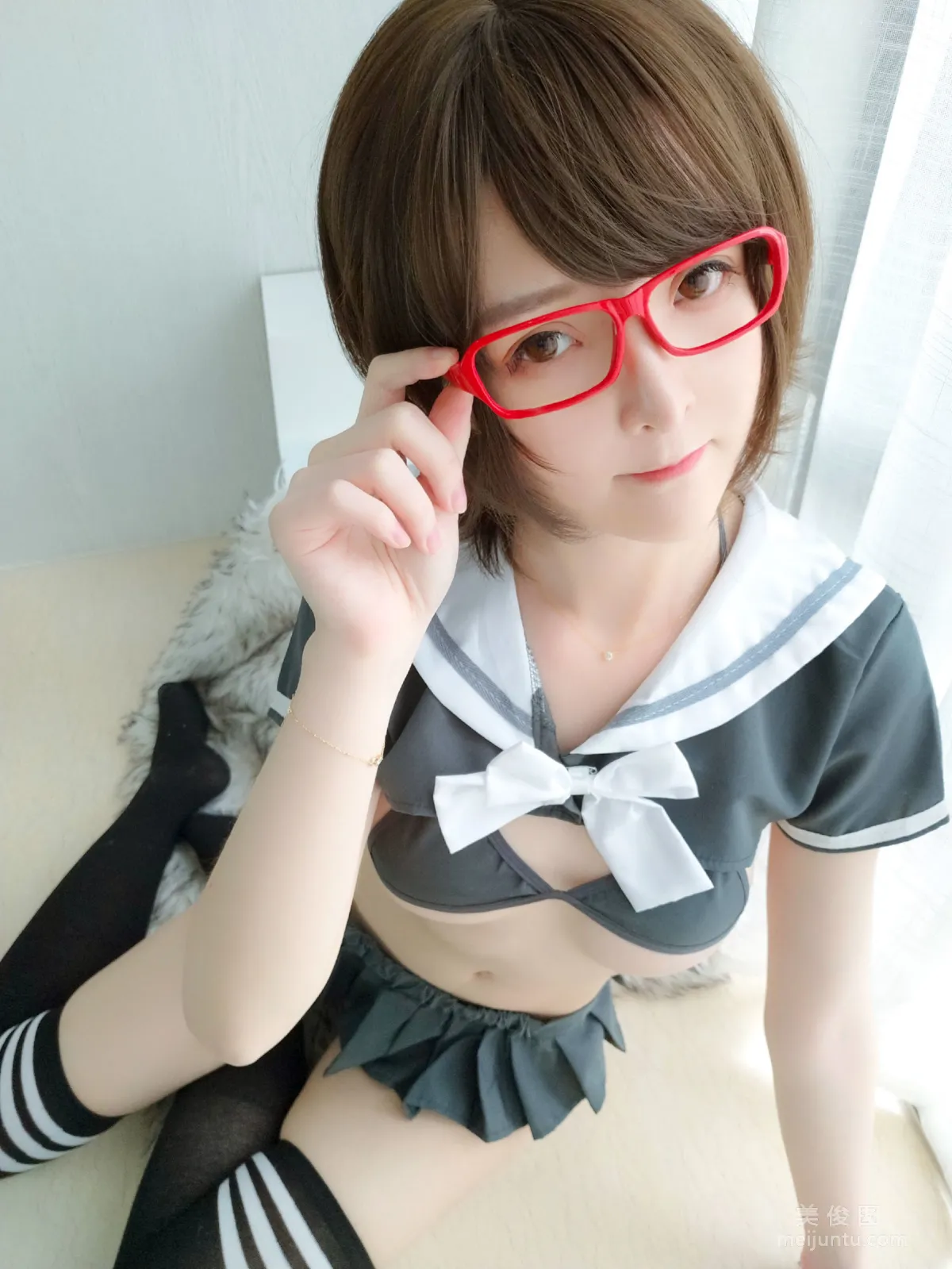 [网红Coser] 一小央泽 《早安学妹》 写真集33