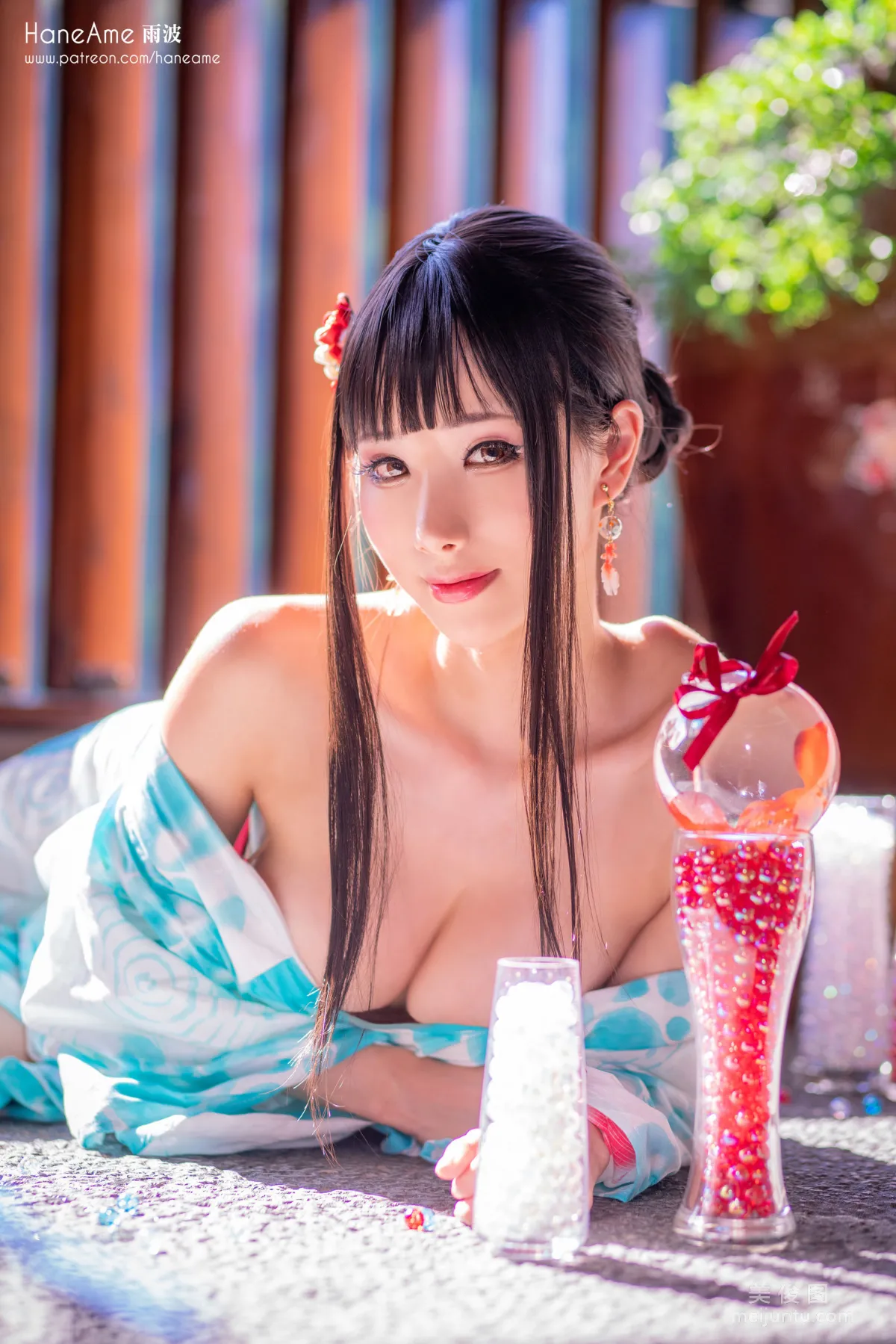 [网红Coser美女] 雨波HaneAme 《溫泉》 写真集40