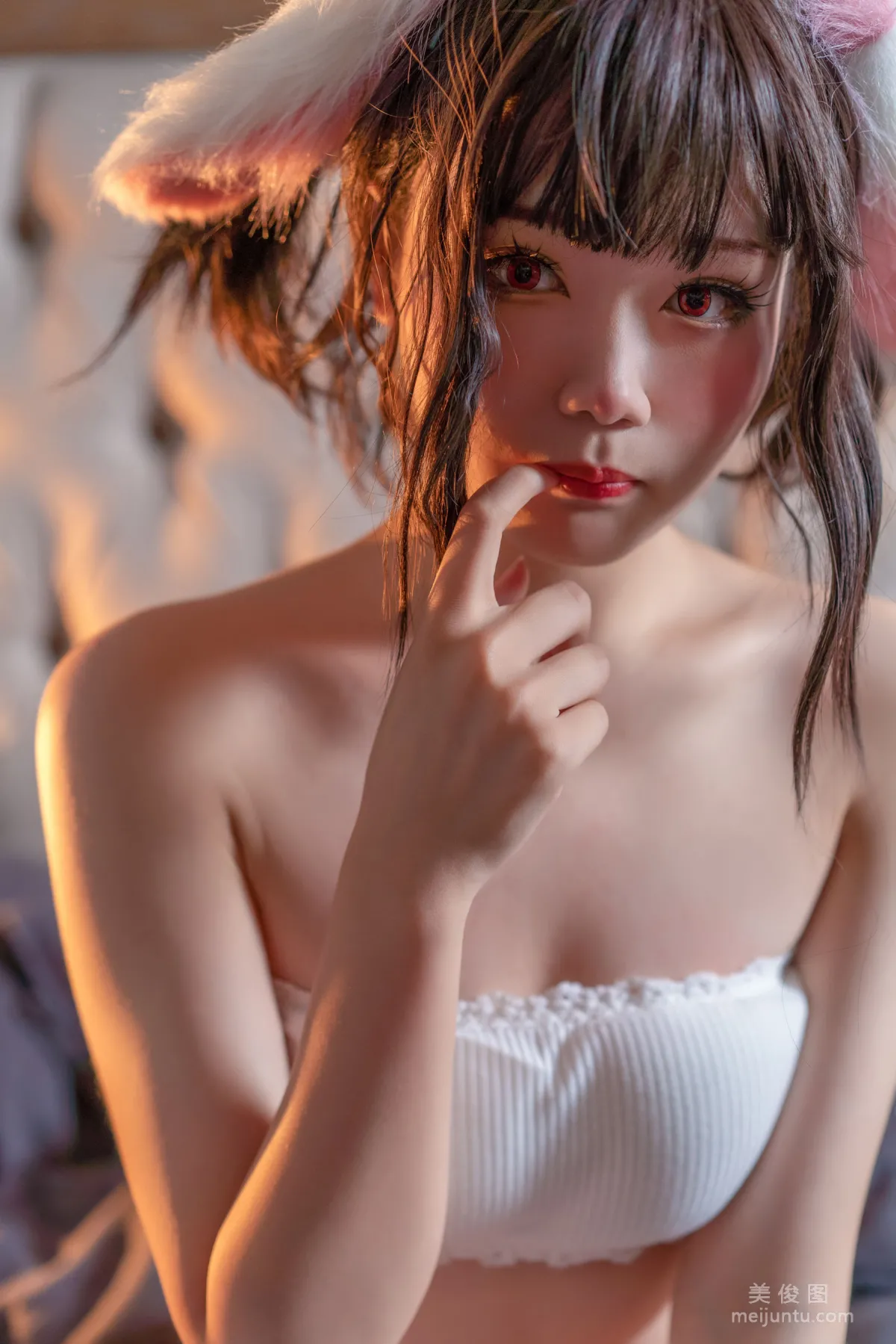 [美女Coser] 王胖胖u 《粉兔儿》 写真集9