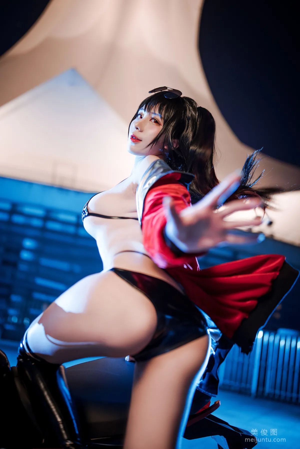 [网红Coser] 九曲Jean 《大凤机车》 写真集8