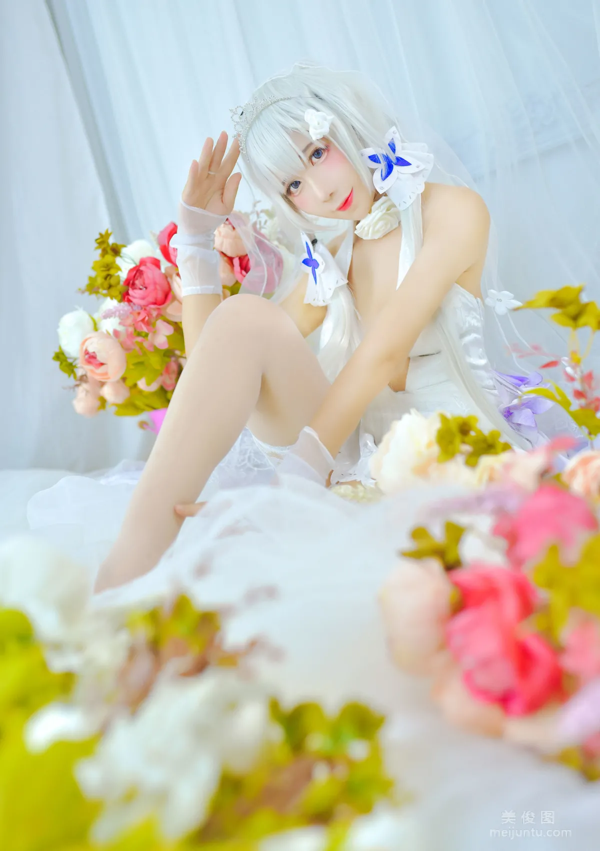 [网红Coser] 九曲Jean 《婚纱》 写真集15