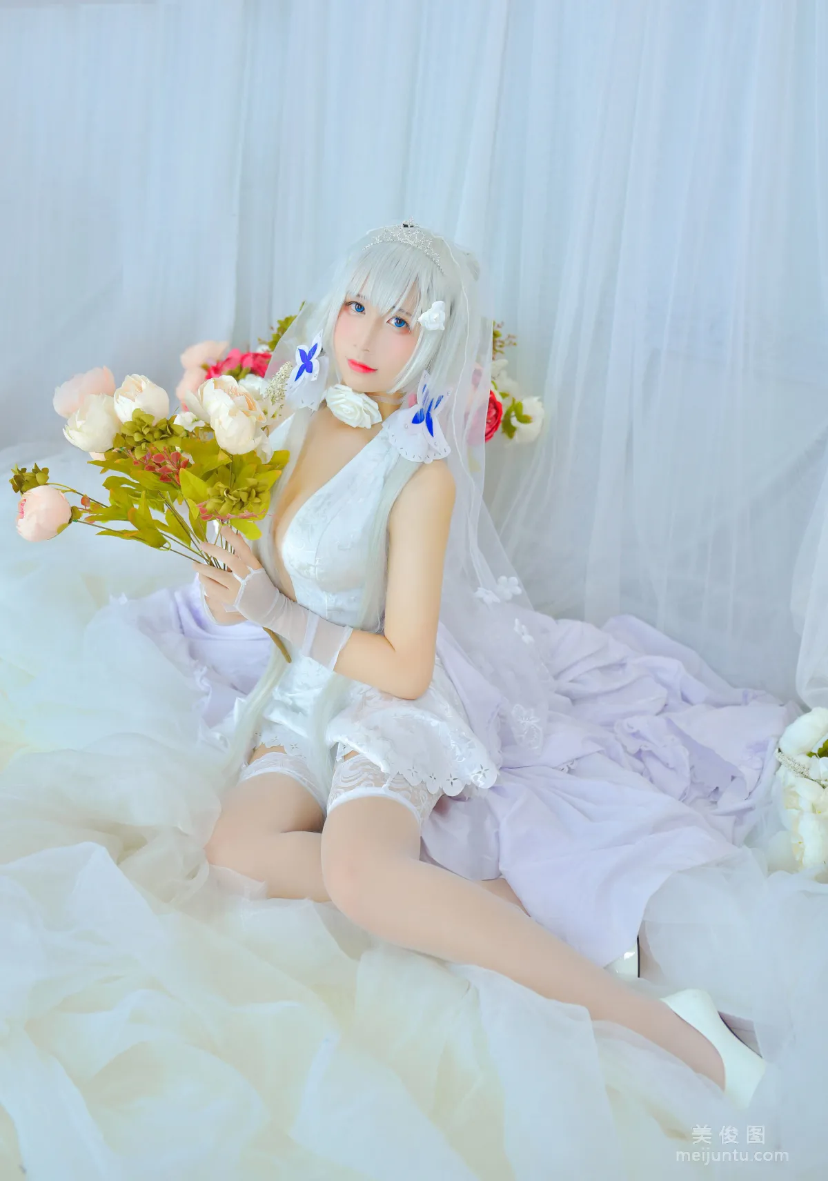 [网红Coser] 九曲Jean 《婚纱》 写真集10