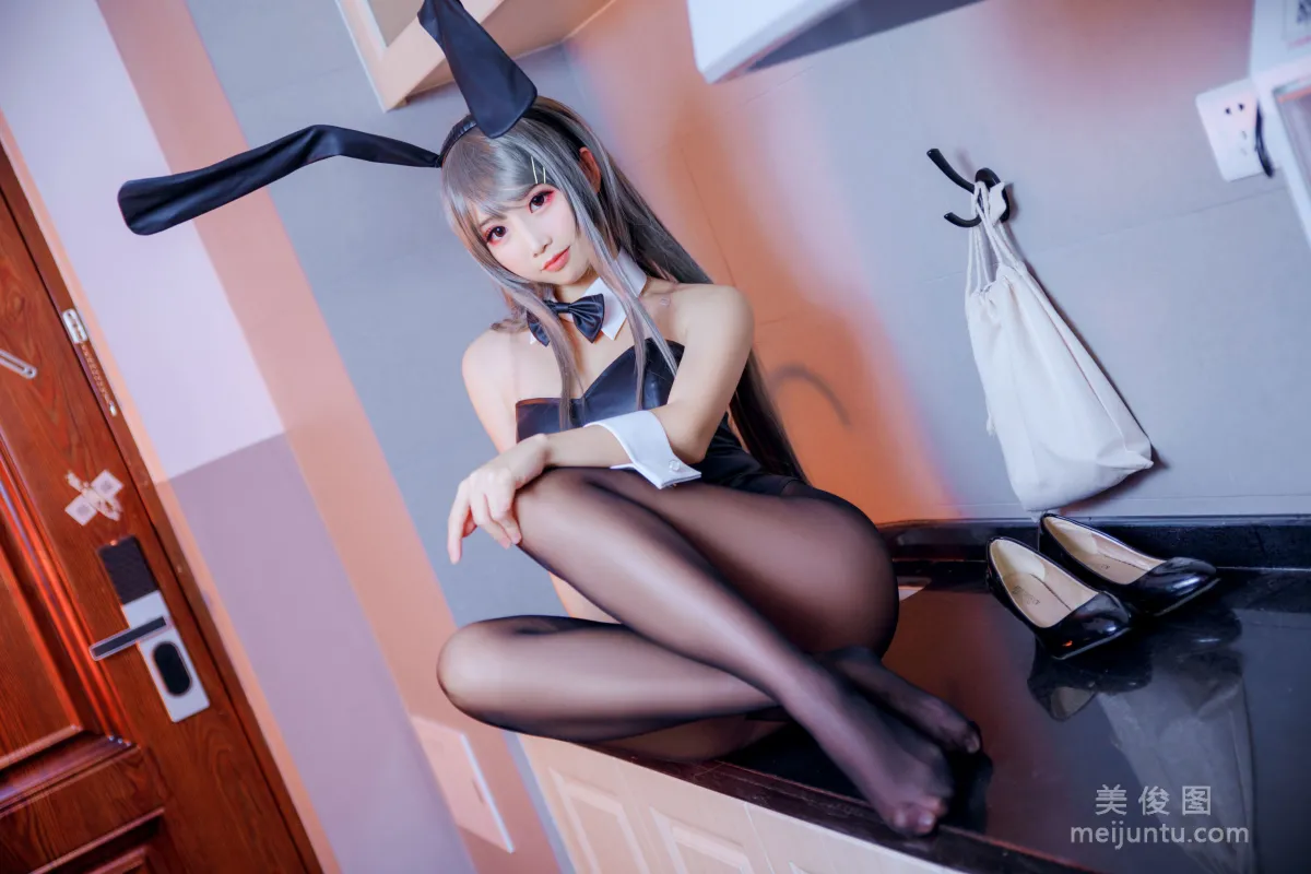 [美女Coser] 面饼仙儿 《麻衣学姐》 写真集12