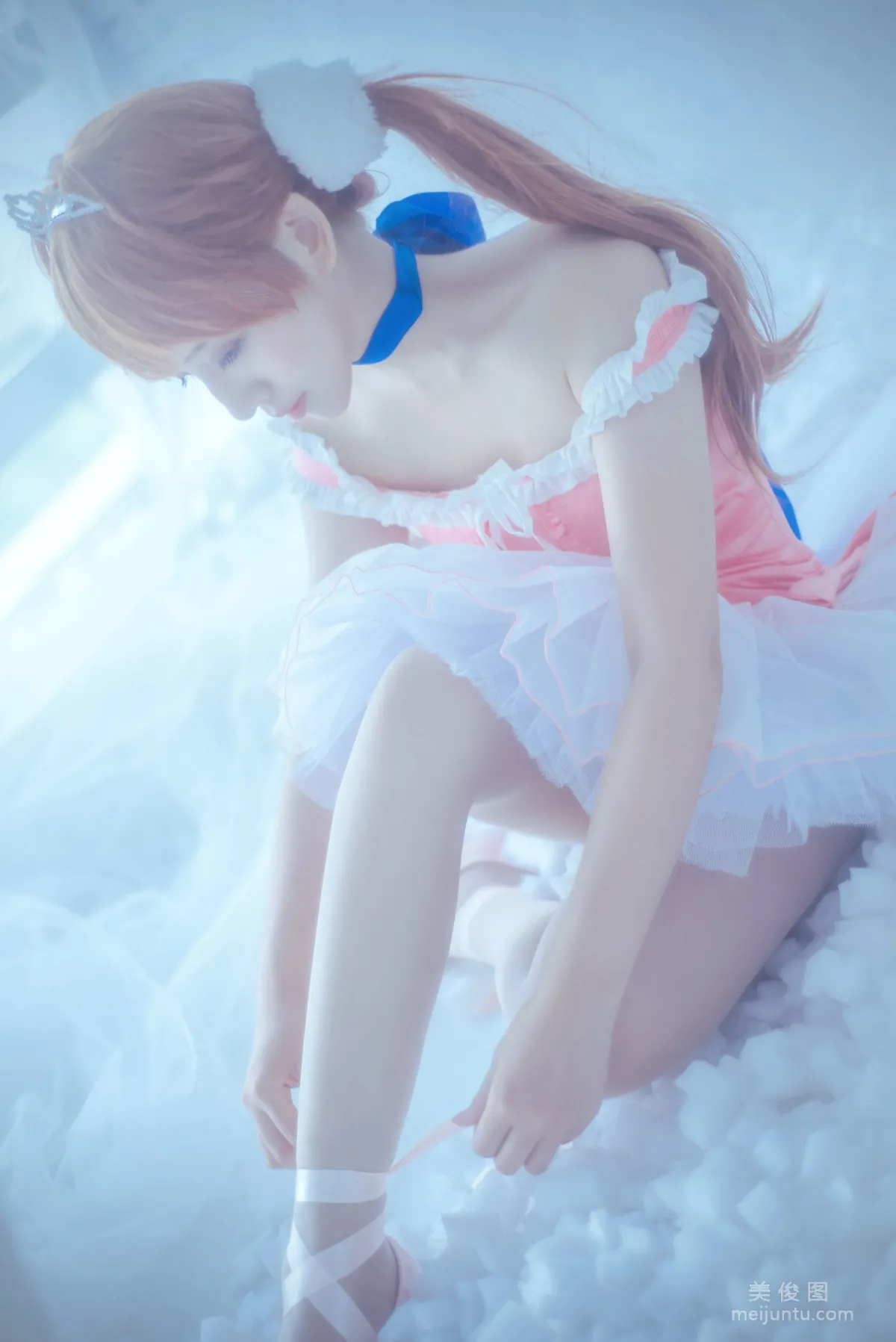 [美女网红Coser] 弥音音ww 《芭蕾》 写真集2