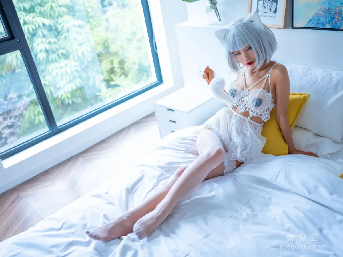 [美女Coser] 水淼aqua 《白猫》 写真集23