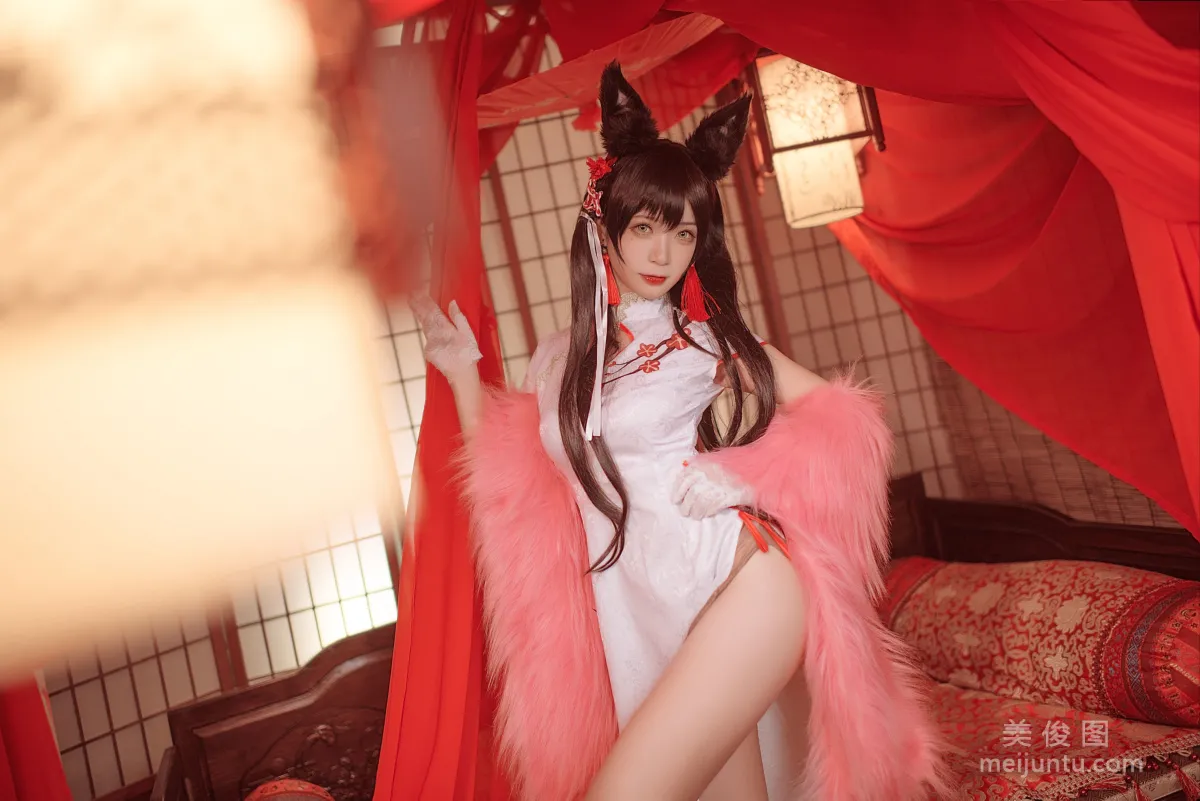 [美女Coser] 樱落酱w 《爱宕新春旗袍》 写真集13