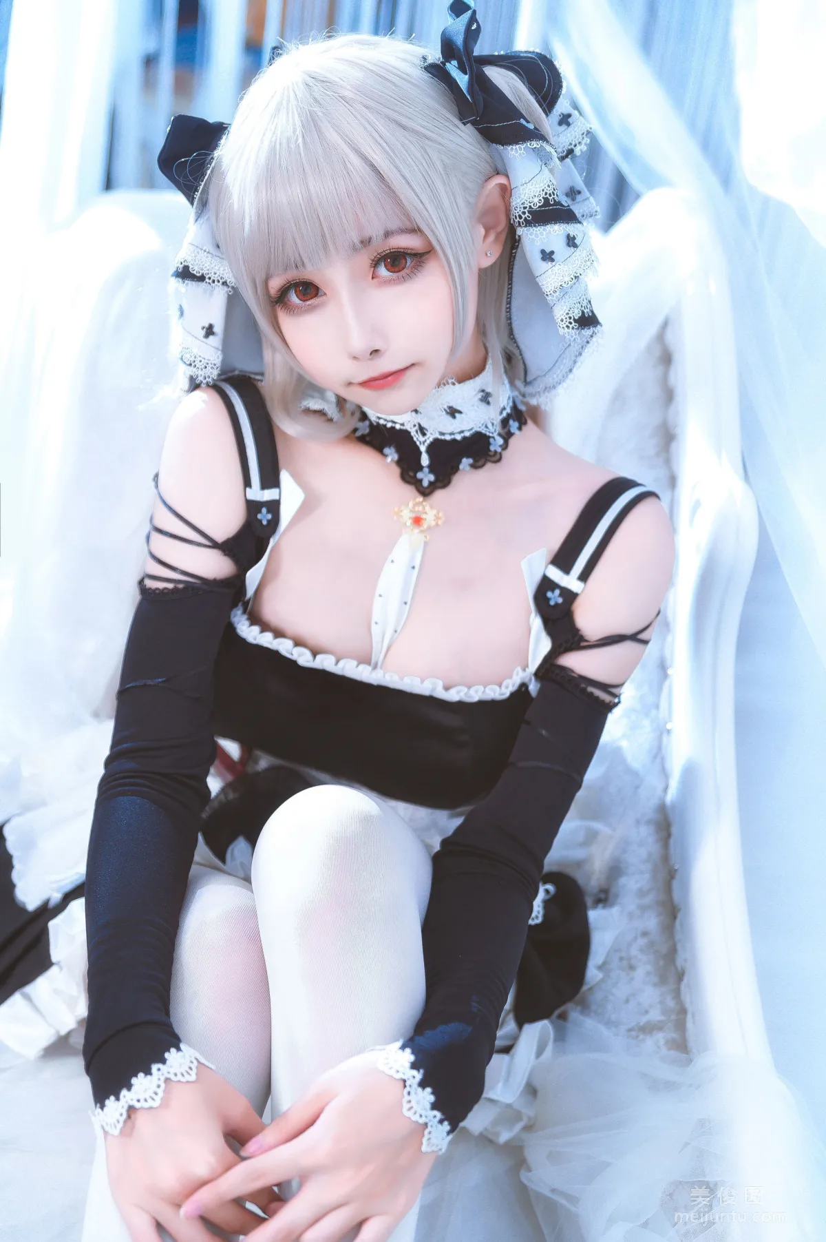 [美女Coser] Momoko葵葵 《可畏》 写真集9