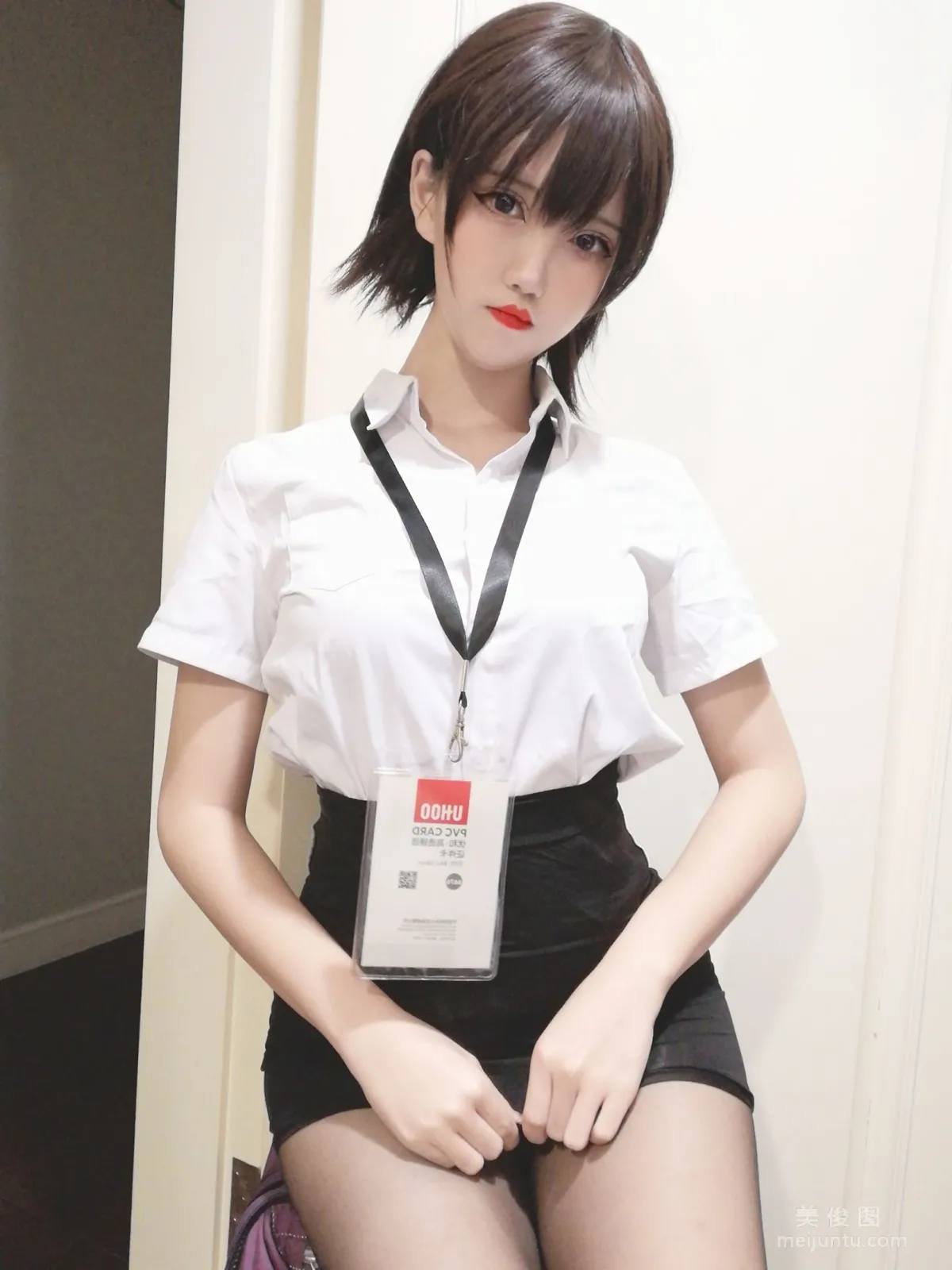 鬼马少女阿薰kaOri 《黑丝OL》 写真集13