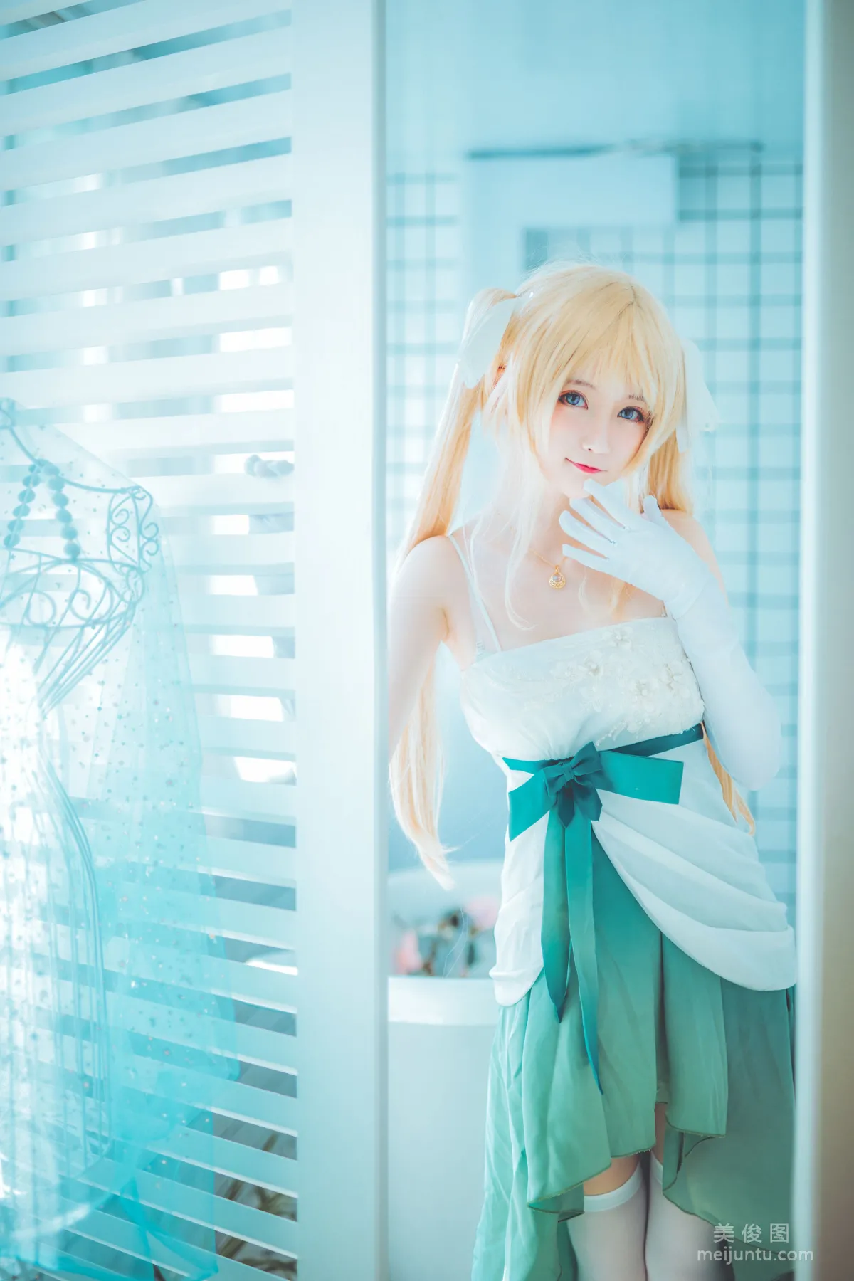 [美女Coser] yui金鱼 《路人女主》 写真集13