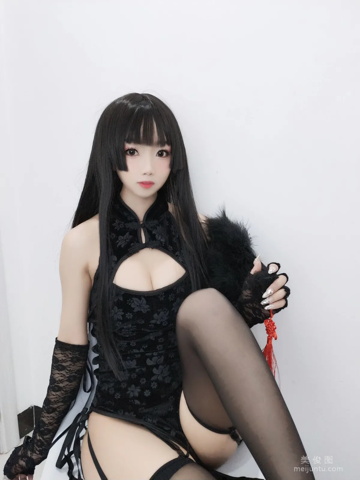 美少女鬼畜瑶 《黑色旗袍》 写真集20