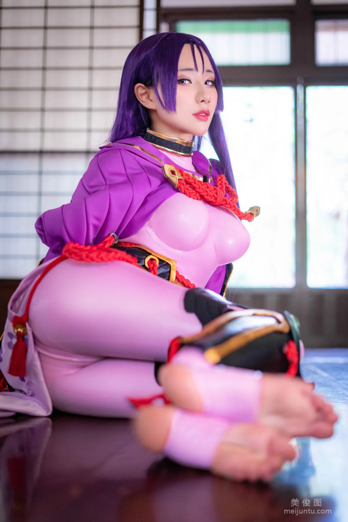 [网红Coser] 雨波_HaneAme 《源赖光》 写真集35