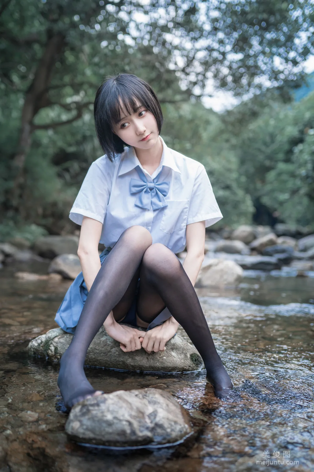 木绵绵OwO 《水色溪边制服》 写真集13