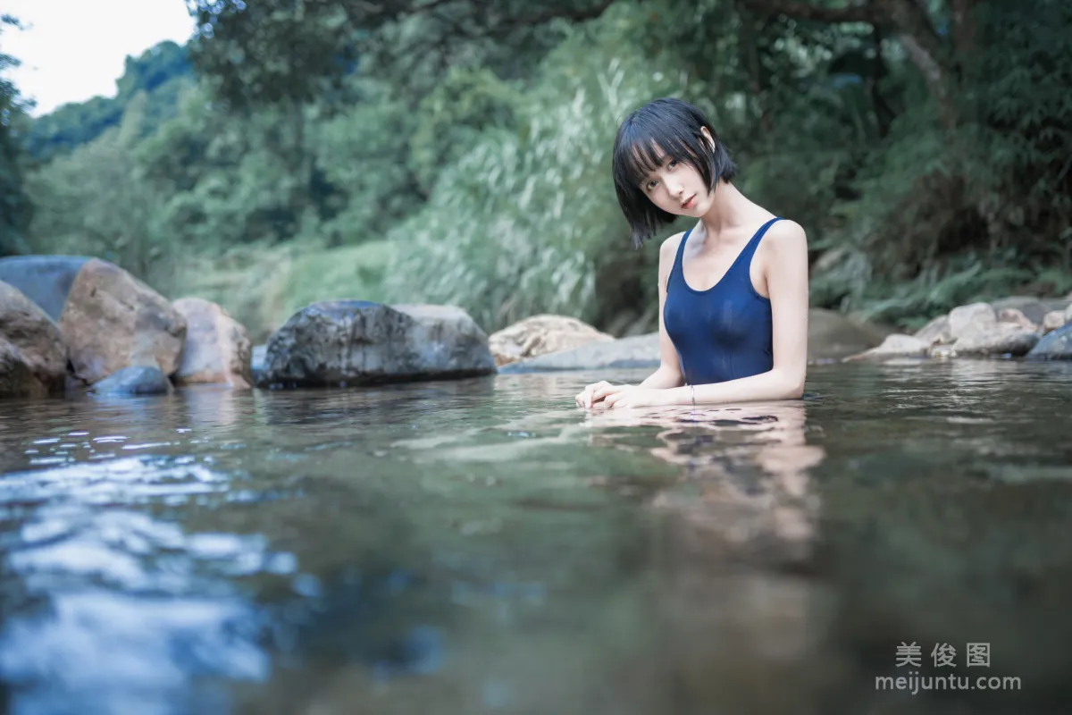 木绵绵OwO 《水色溪边制服》 写真集48