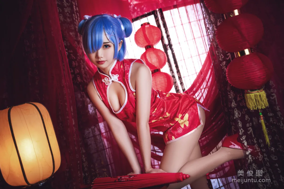 [美女Coser] 面饼仙儿 《雷姆旗袍》 写真集23