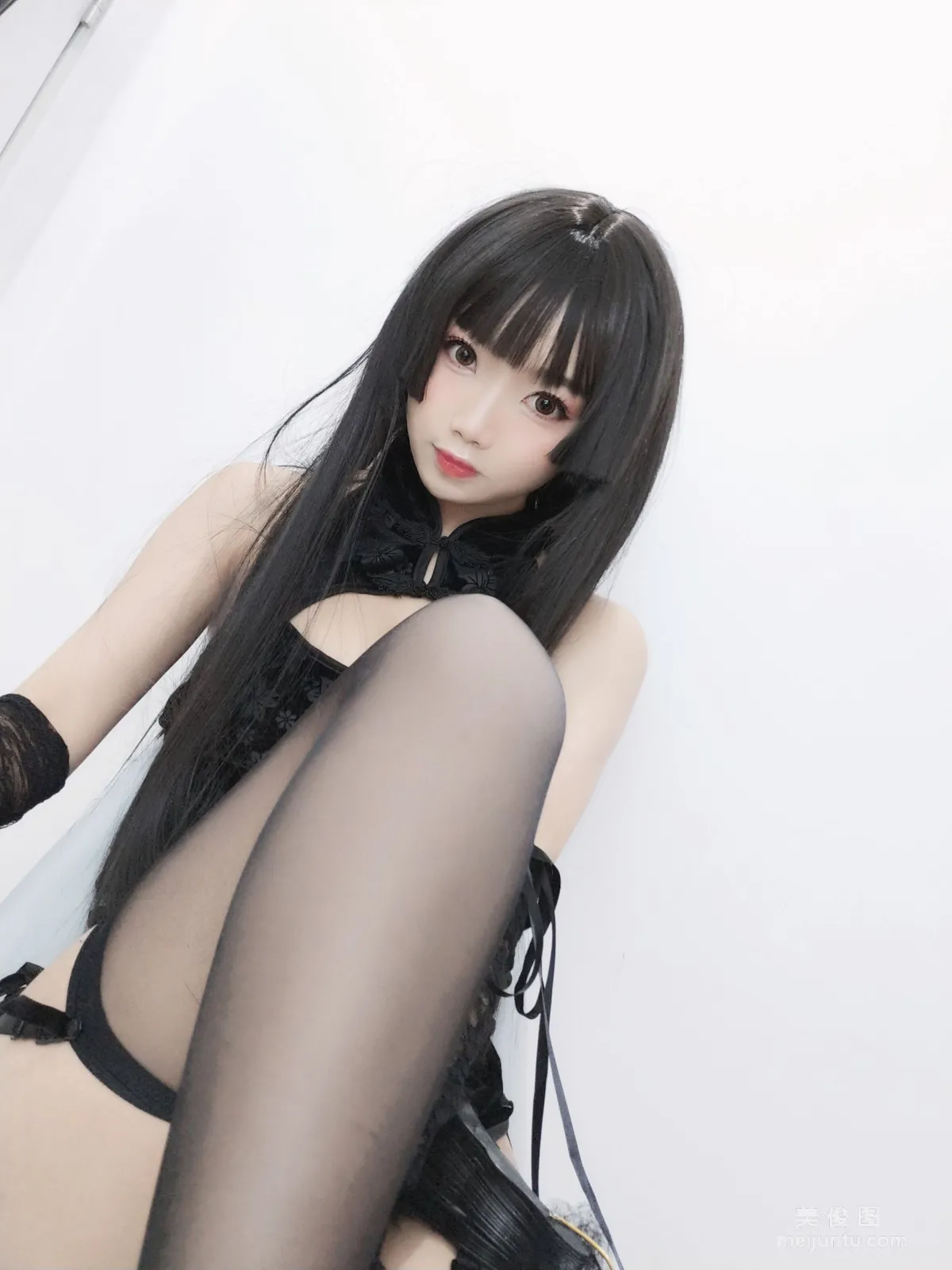 美少女鬼畜瑶 《黑色旗袍》 写真集53