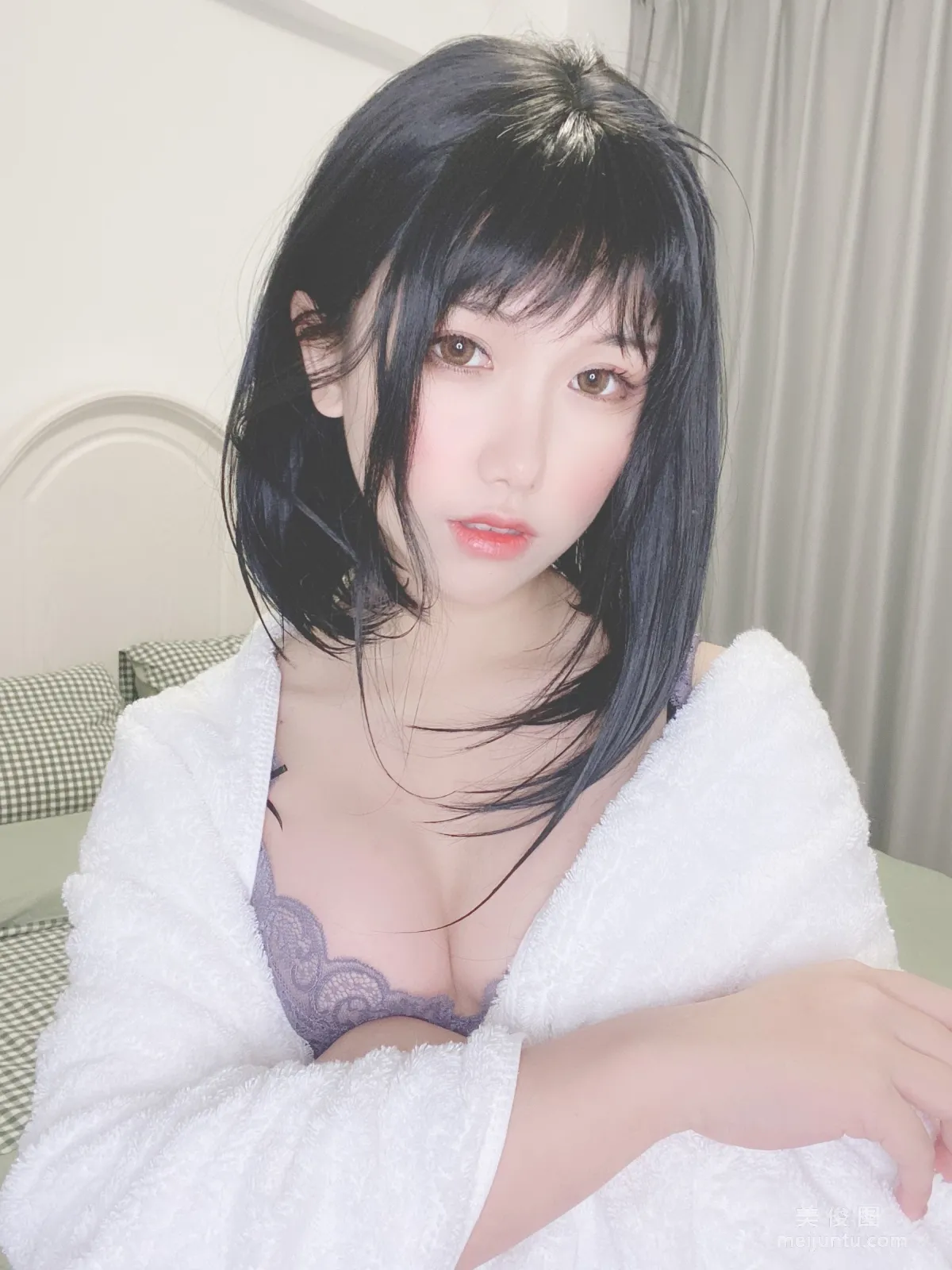 Coser芋圆侑子SJ 《人妻围裙》 写真集89