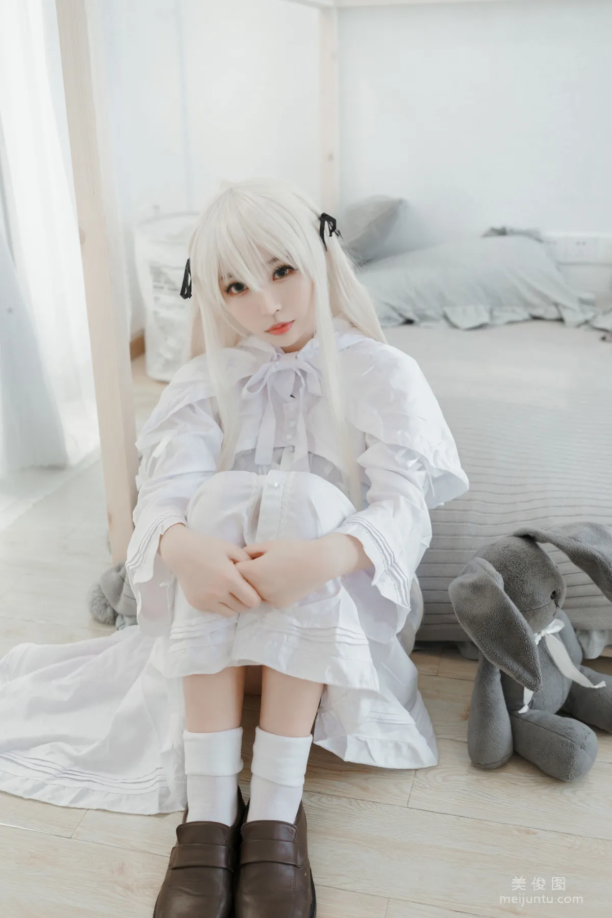 Cosplayer白易子教主 《白裙》 写真集13