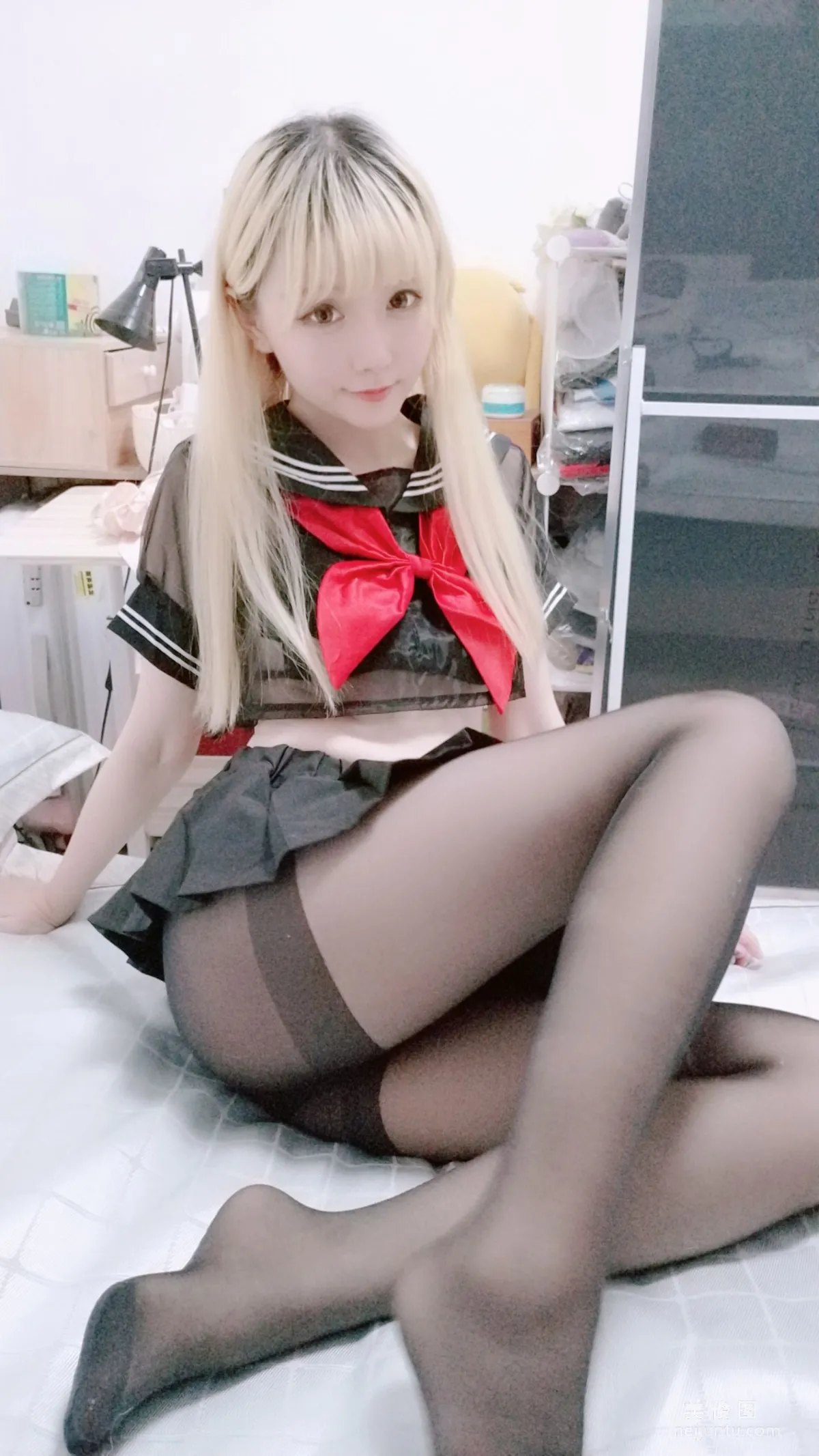 Coser小姐姐星之迟迟 《黑制服》 写真集41