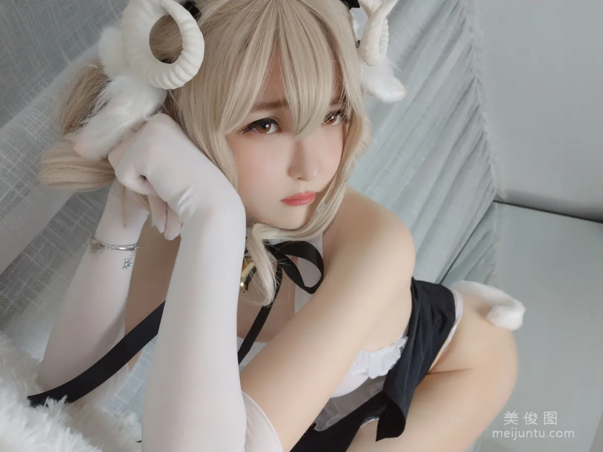 Cosplayer一小央泽 《小绵羊》 写真集28