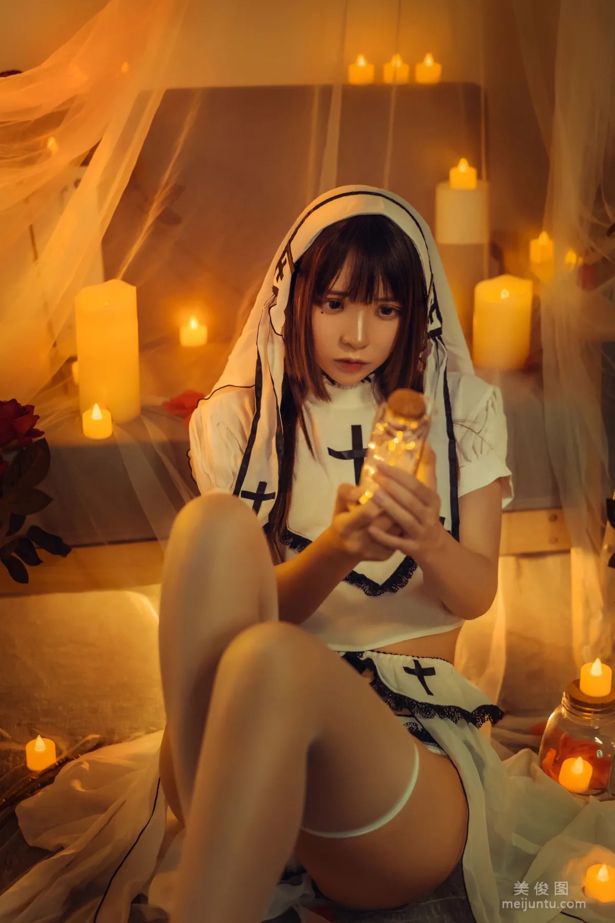 [网红Coser] 疯猫ss 《黄昏修女》 写真集17