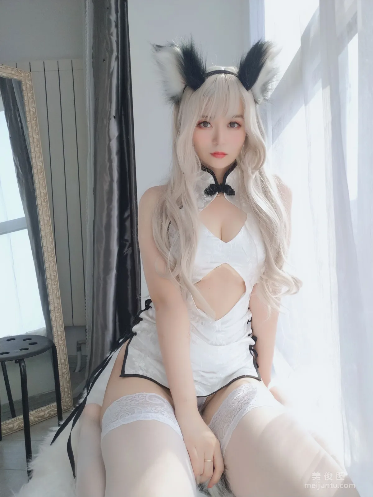 Coser美女白银81 《小白狼》 写真集27